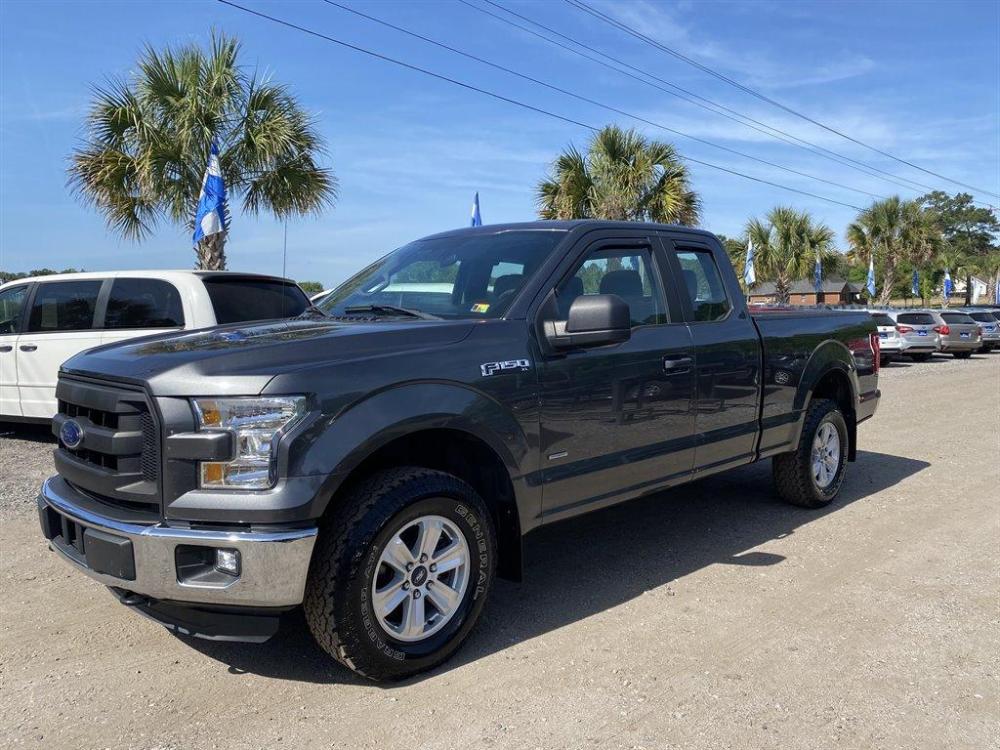 2016 Grey /Grey Ford F150 (1FTEX1EP1GF) with an 2.7l V6 DI T/C Ecoboost 2 engine, Automatic transmission, located at 745 East Steele Rd., West Columbia, SC, 29170, (803) 755-9148, 33.927212, -81.148483 - Special Interent Price! 2016 Ford F150 extended cab with all grey cloth interior, hands free calling, cruise control, seats up to 6, and folding rear seating. - Photo #0