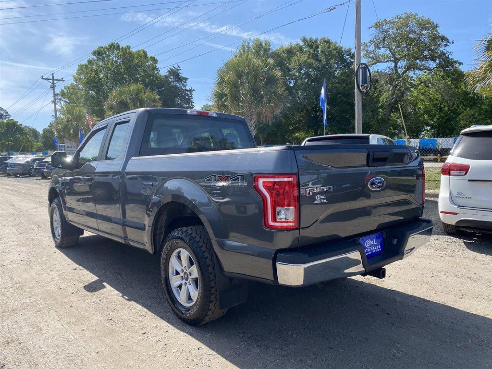 2016 Grey /Grey Ford F150 (1FTEX1EP1GF) with an 2.7l V6 DI T/C Ecoboost 2 engine, Automatic transmission, located at 745 East Steele Rd., West Columbia, SC, 29170, (803) 755-9148, 33.927212, -81.148483 - Special Interent Price! 2016 Ford F150 extended cab with all grey cloth interior, hands free calling, cruise control, seats up to 6, and folding rear seating. - Photo #2