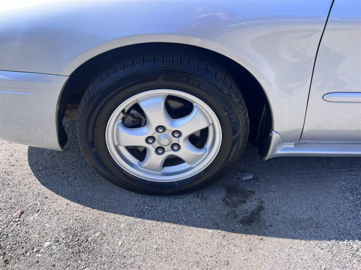 2007 Silver /Grey Ford Taurus (1FAFP53U07A) with an 3.0l V6 SFI 3.0l engine, Automatic transmission, located at 745 East Steele Rd., West Columbia, SC, 29170, (803) 755-9148, 33.927212, -81.148483 - Special Internet Price! 2007 Ford Taurus - Photo#25