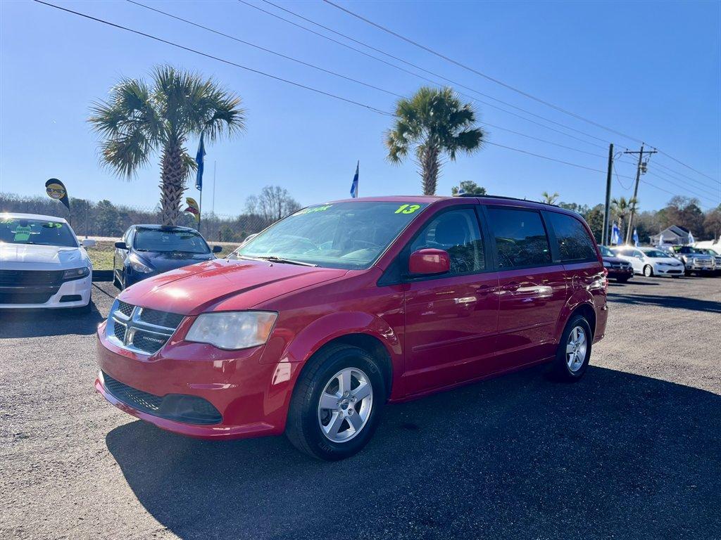 photo of 2013 Dodge Grand Caravan SXT