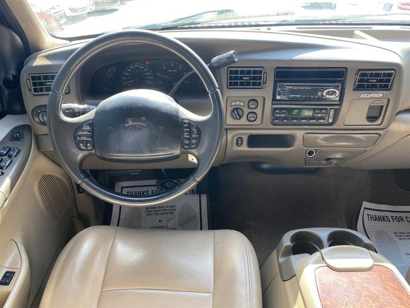 2002 Blue /Tan Ford Excursion Limited 6.8L 4WD (1FMNU43SX2E) with an 6.8l V10 EFI Sohc 6.8l engine, Automatic transmission, located at 745 East Steele Rd., West Columbia, SC, 29170, (803) 755-9148, 33.927212, -81.148483 - Special Internet Price! 2002 Ford Excursion with cruise control, all tan leather seating, front powered seats, rear entertainment, front and rear air! - Photo#4