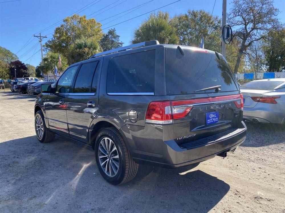 2015 Grey /Grey Lincoln Navigator (5LMJJ2HT2FE) with an 3.5l V6 DI T/C Ecoboost 3 engine, Automatic transmission, located at 745 East Steele Rd., West Columbia, SC, 29170, (803) 755-9148, 33.927212, -81.148483 - Special Internet Price! 2015 Lincoln Navigator with bluetooth, backup camera, sunroof, leather seats, navigation, push to start, 3rd row seating, 3rd row powered folding, powered liftgate, powered running board, powered front seats, heating and cooling front seats, cold a/c and hot heat! - Photo #1