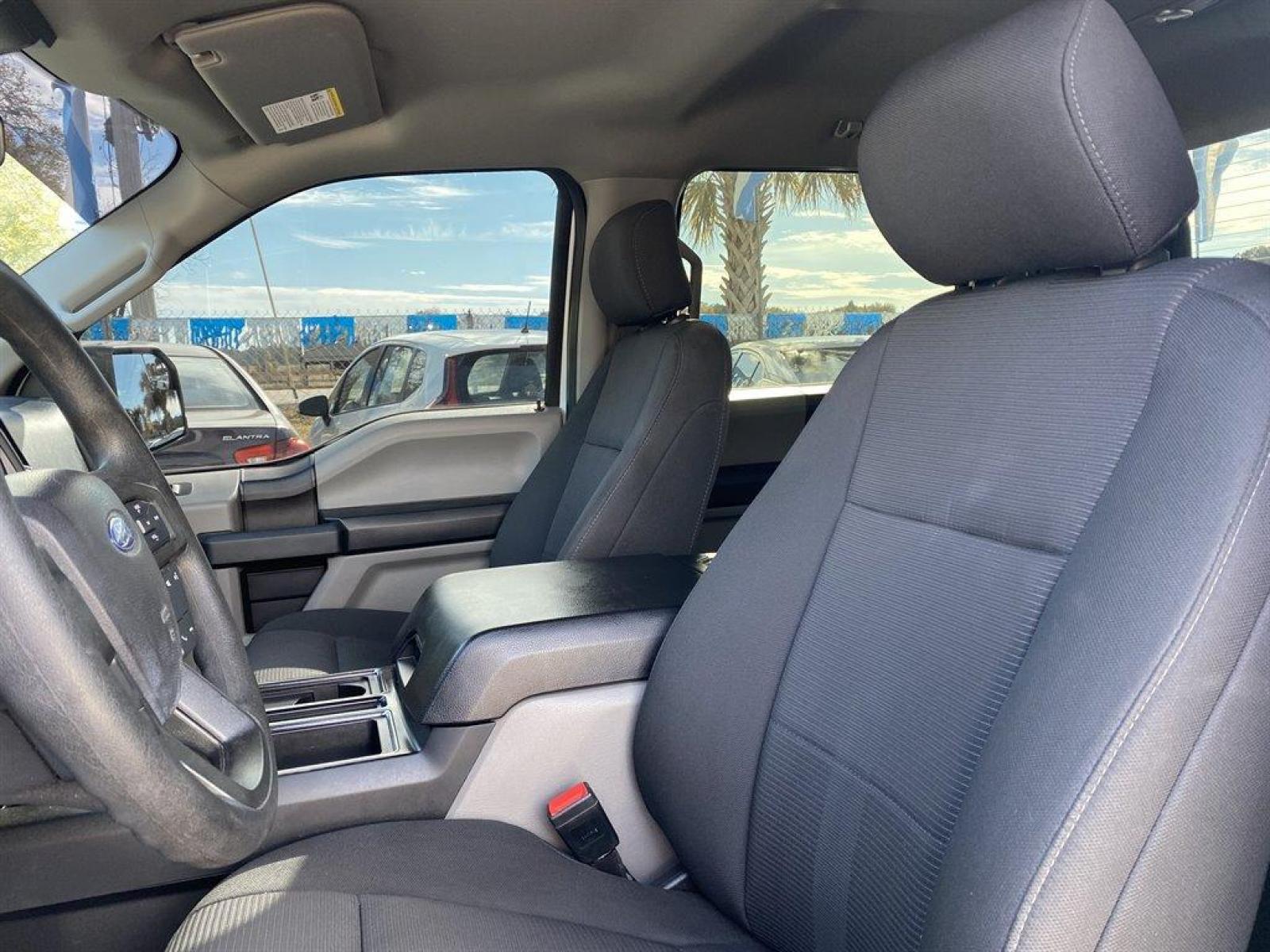 2019 White /Grey Ford F150 Lariat SuperCrew 5.5-ft. Bed 2WD (1FTEW1CPXKF) with an 2.7l V6 DI T/C Ecoboost 2 engine, Automatic transmission, located at 745 East Steele Rd., West Columbia, SC, 29170, (803) 755-9148, 33.927212, -81.148483 - Special Internet Price! 2019 Ford F150 STX with powered windows and locks, cruise control, backup camera, bluetooth, rear folding seats, cold a/c and hot heat! - Photo #18