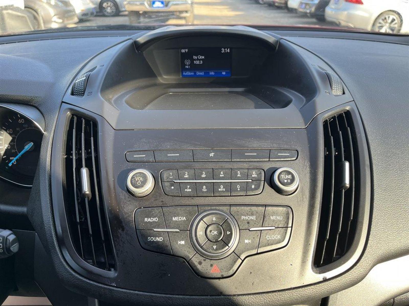 2019 Orange /Grey Ford Escape (1FMCU0F73KU) with an 2.5l I-4 Smpi Dohc 2.5l engine, Automatic transmission, located at 745 East Steele Rd., West Columbia, SC, 29170, (803) 755-9148, 33.927212, -81.148483 - Special Internet Price- 2019 Ford Escape has Bluetooth, Back Up Camera, Power Windows and it Seats 5 - Photo #11