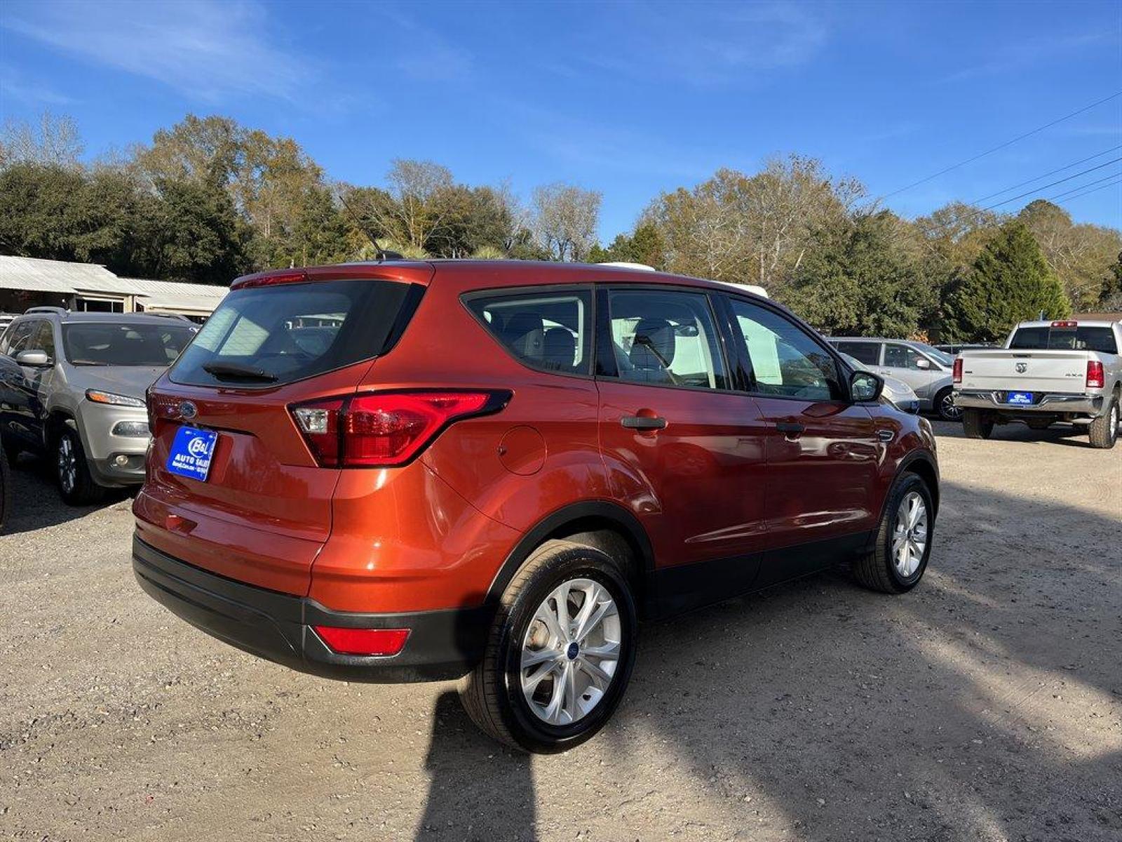 2019 Orange /Grey Ford Escape (1FMCU0F73KU) with an 2.5l I-4 Smpi Dohc 2.5l engine, Automatic transmission, located at 745 East Steele Rd., West Columbia, SC, 29170, (803) 755-9148, 33.927212, -81.148483 - Special Internet Price- 2019 Ford Escape has Bluetooth, Back Up Camera, Power Windows and it Seats 5 - Photo #3