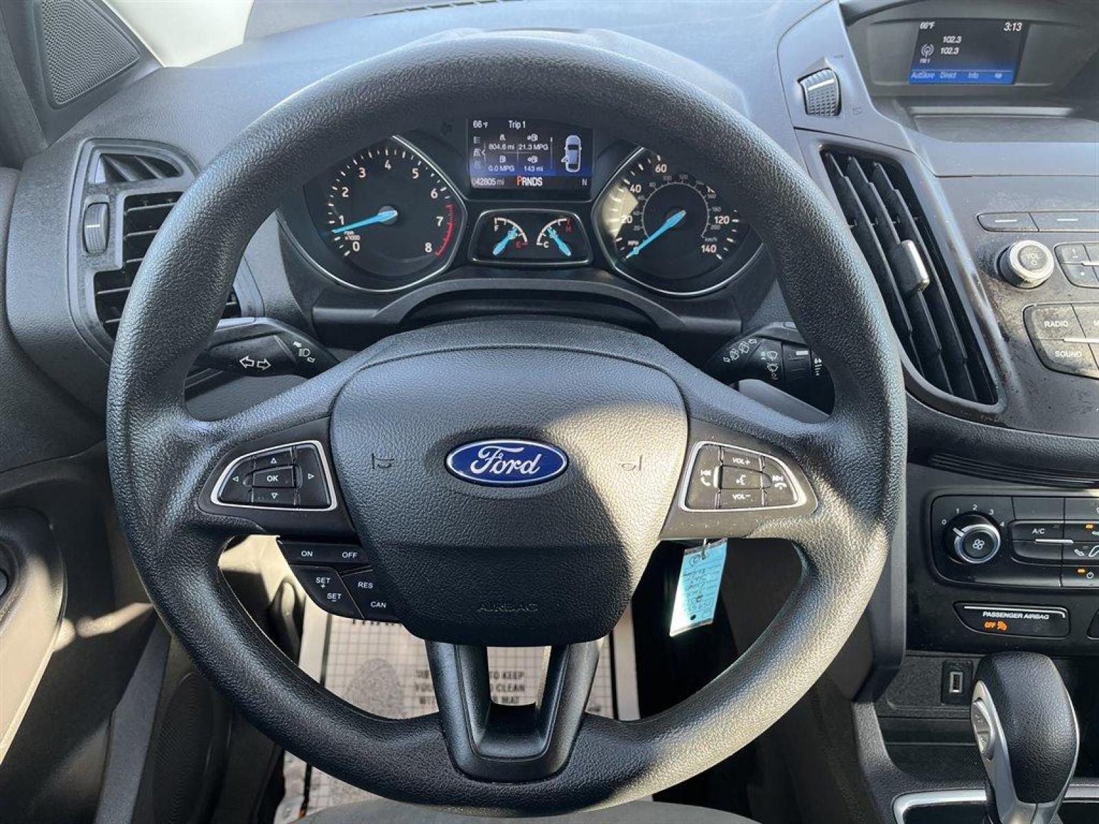 2019 Orange /Grey Ford Escape (1FMCU0F73KU) with an 2.5l I-4 Smpi Dohc 2.5l engine, Automatic transmission, located at 745 East Steele Rd., West Columbia, SC, 29170, (803) 755-9148, 33.927212, -81.148483 - Special Internet Price- 2019 Ford Escape has Bluetooth, Back Up Camera, Power Windows and it Seats 5 - Photo #6