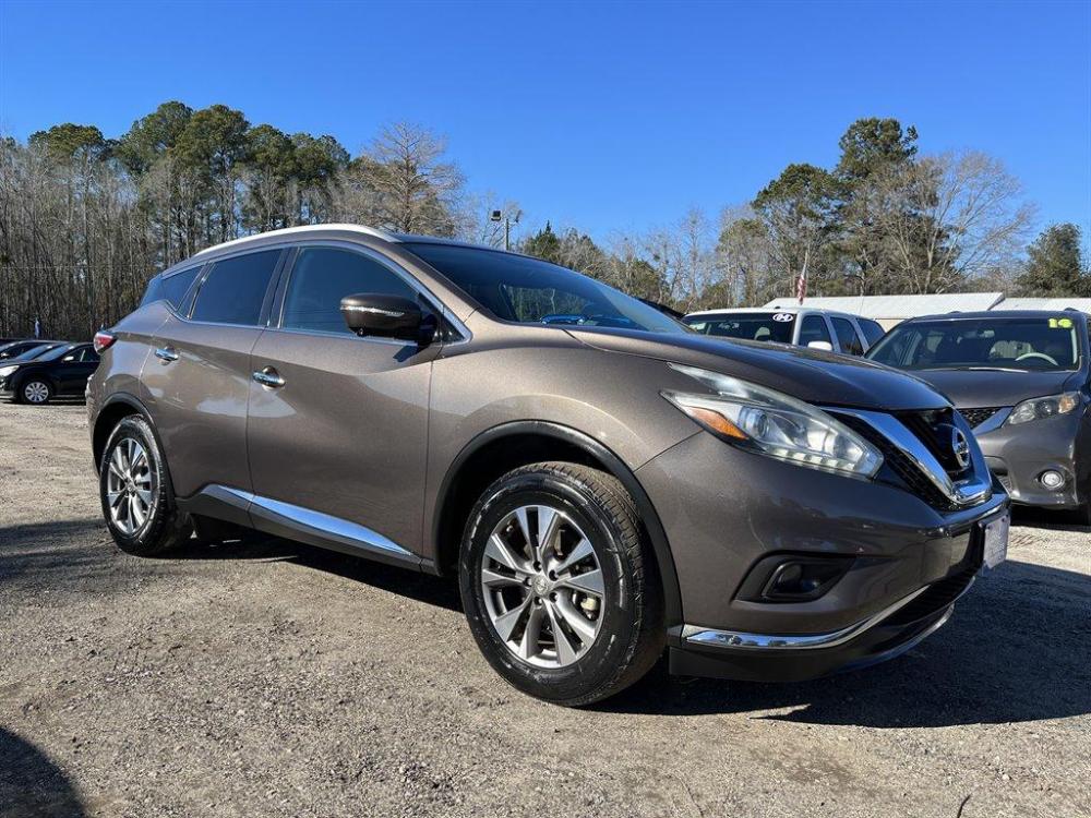 2015 Bronze /Black Nissan Murano (5N1AZ2MG4FN) with an 3.5l V6 DI Dohc Cvtcs 3.5 engine, Automatic transmission, located at 745 East Steele Rd., West Columbia, SC, 29170, (803) 755-9148, 33.927212, -81.148483 - Special Internet Price-2015 Nissan Murano has Leather Interior, Satellite View, Back Up Camrea, Power Front Seats, Navigation and Power Windows - Photo #3
