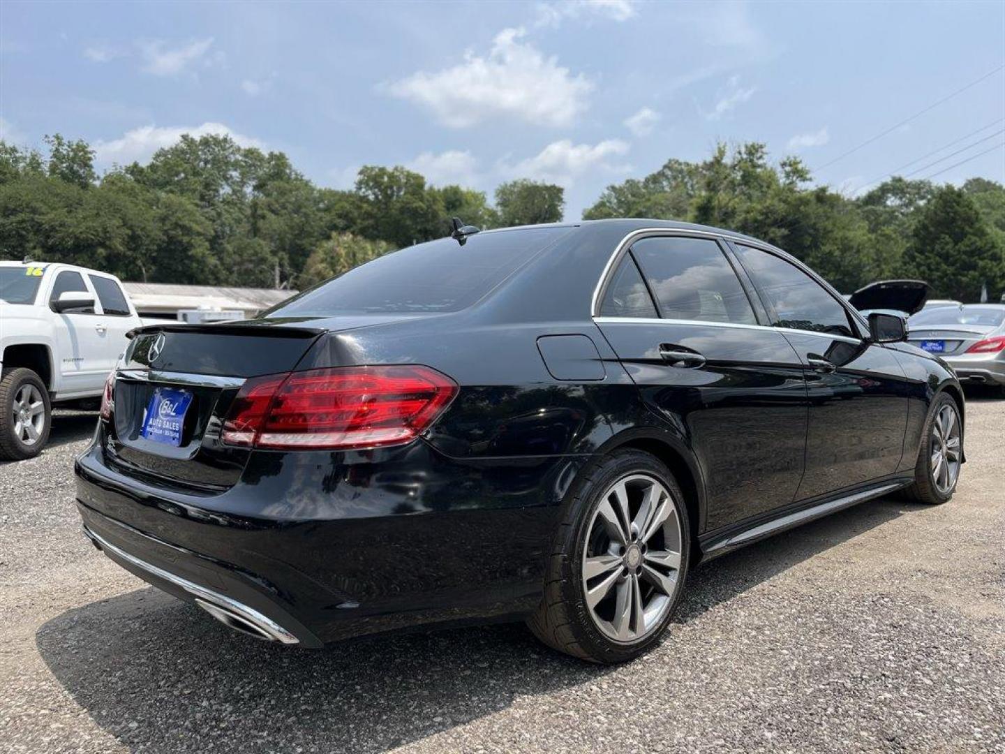 2016 Black /Black Mercedes-Benz E-Class E350 Sport Sedan (WDDHF5KB0GB) with an 3.5l V6 DI Dohc 3.5l engine, Automatic transmission, located at 745 East Steele Rd., West Columbia, SC, 29170, (803) 755-9148, 33.927212, -81.148483 - Special Internet Price-2016 Mercedes-Benz E Class has activated SiriusXM, Leather Interior, Heated Seats, Sunroof, Back Up Camera and Dual Climate Control, Remote Keyless Entry, Cruise Control, Collision Prevention Assist Plus, Driver Monitoring-Alert, Plus More! - Photo#2