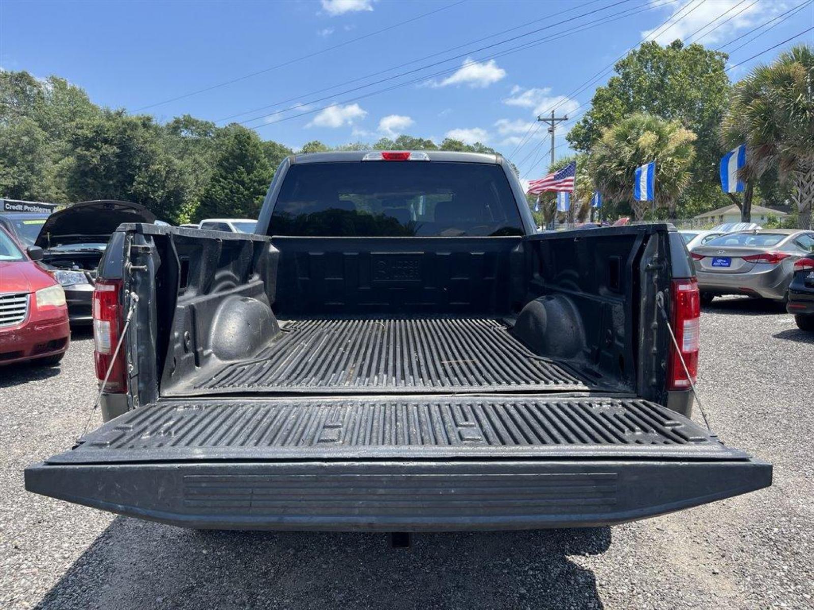 2018 Grey /Grey Ford F150 XL SuperCrew 6.5-ft. Bed 4WD (1FTFW1E55JF) with an 5.0l V8 Smpi Dohc Flex 5. engine, Automatic transmission, located at 745 East Steele Rd., West Columbia, SC, 29170, (803) 755-9148, 33.927212, -81.148483 - Special Internet Price-2018 Ford F-150 XL with Bluetooth, AM/FM Stereo, Backup camera, Cruise control, Leather interior, 40/20/40 Front Seat, Rear 60-40 Folding Split-Bench, Manual Air Conditioning, Remote Keyless Entry, 3 12V DC Power Outlets, Powered windows, Powered door locks, Plus More! - Photo #23