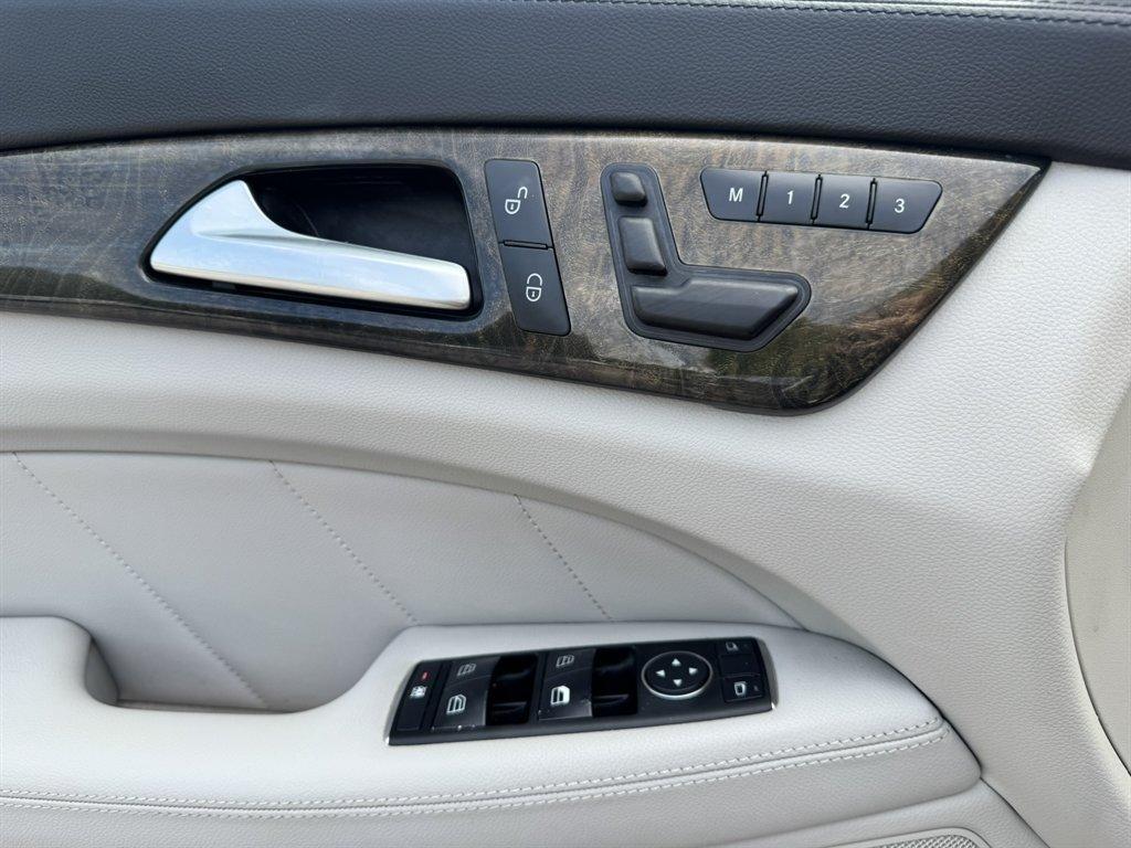 2014 Bronze /Grey Mercedes-Benz CLS Class CLS550 (WDDLJ7DB5EA) with an 4.7l V8 DI Dohc 2-T/C 4.7 engine, Automatic transmission, located at 745 East Steele Rd., West Columbia, SC, 29170, (803) 755-9148, 33.927212, -81.148483 - Special Internet Price-2014 Mercedes-Benz CLS has trial subscription to SiriusXM, Back Up Camera, Navigation, Dual Climate Seating, Leather Interior, Sunroof, Cruise Control, Dual Zone Front And Rear Automatic Air Conditioning, Remote Keyless Entry, Plus More! - Photo#22