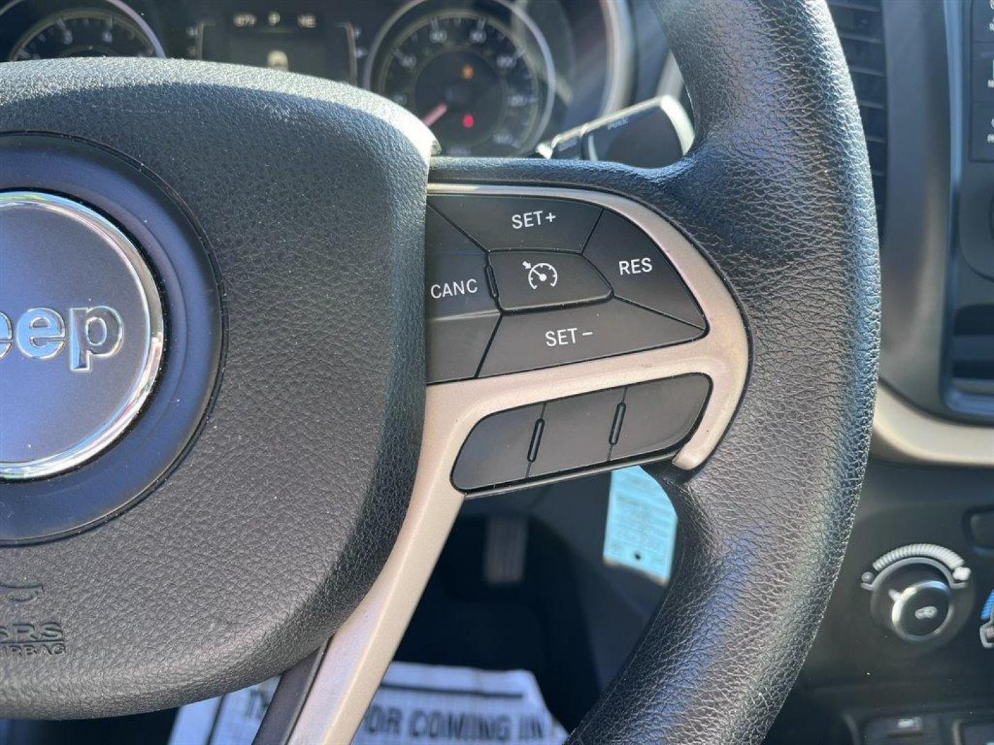 2014 Grey /Black Jeep Cherokee Sport FWD (1C4PJLAB1EW) with an 2.4l I-4 MPI Sohc 2.4l engine, Automatic transmission, located at 745 East Steele Rd., West Columbia, SC, 29170, (803) 755-9148, 33.927212, -81.148483 - Special Internet Price-2014 Jeep Cherokee With Bluetooth, Cloth Low-Back Bucket Seats, Cruise Control w/Steering Wheel Controls, Electronic Stability Control (ESC) And Roll Stability Control (RSC), Powered Windows, Plus More! - Photo#7