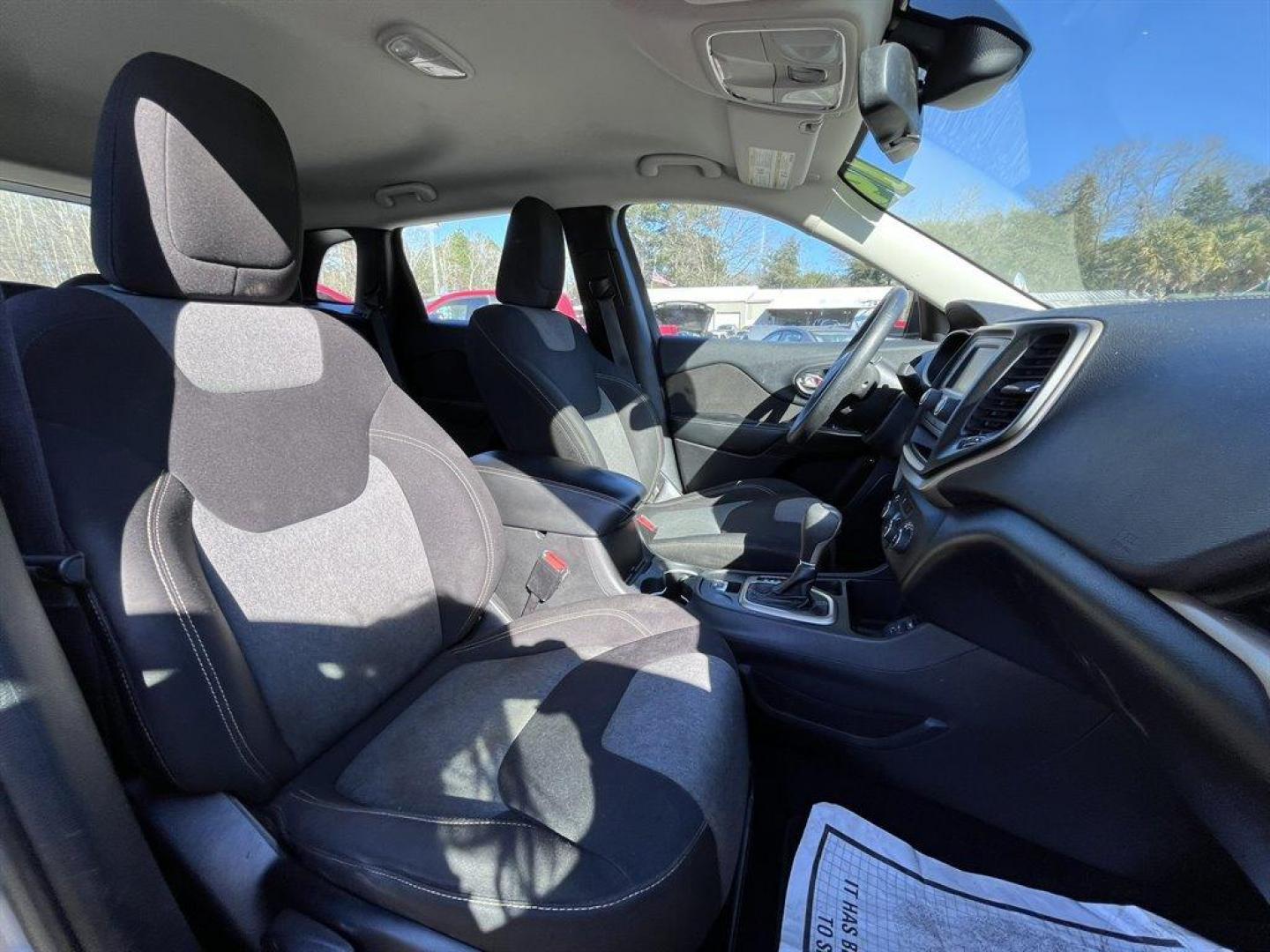 2014 Grey /Black Jeep Cherokee Sport FWD (1C4PJLAB1EW) with an 2.4l I-4 MPI Sohc 2.4l engine, Automatic transmission, located at 745 East Steele Rd., West Columbia, SC, 29170, (803) 755-9148, 33.927212, -81.148483 - Special Internet Price-2014 Jeep Cherokee With Bluetooth, Cloth Low-Back Bucket Seats, Cruise Control w/Steering Wheel Controls, Electronic Stability Control (ESC) And Roll Stability Control (RSC), Powered Windows, Plus More! - Photo#22