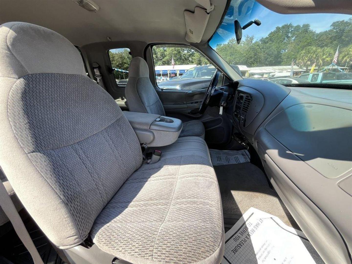 1998 Red /Grey Ford F150 (1FTZX1767WN) with an 4.6l V8 EFI Sohc 4.6l engine, Automatic transmission, located at 745 East Steele Rd., West Columbia, SC, 29170, (803) 755-9148, 33.927212, -81.148483 - Special Internet Price! 1998 Ford F150 Standard with AM/FM radio, Cruise control, Cloth interior, Rear bench seat, Powered windows, Powered door locks, Plus more! - Photo#17