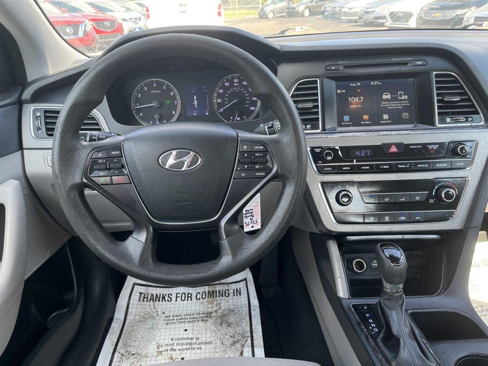 2016 White /Tan Hyundai Sonata (5NPE24AF2GH) with an 2.4l I-4 DI Dohc 2.4l engine, Automatic transmission, located at 745 East Steele Rd., West Columbia, SC, 29170, (803) 755-9148, 33.927212, -81.148483 - Special Internet Price-2016 Hyundai Sonata has Bluetooth, Power Windows, Cloth Interior and Cold A/C - Photo #4
