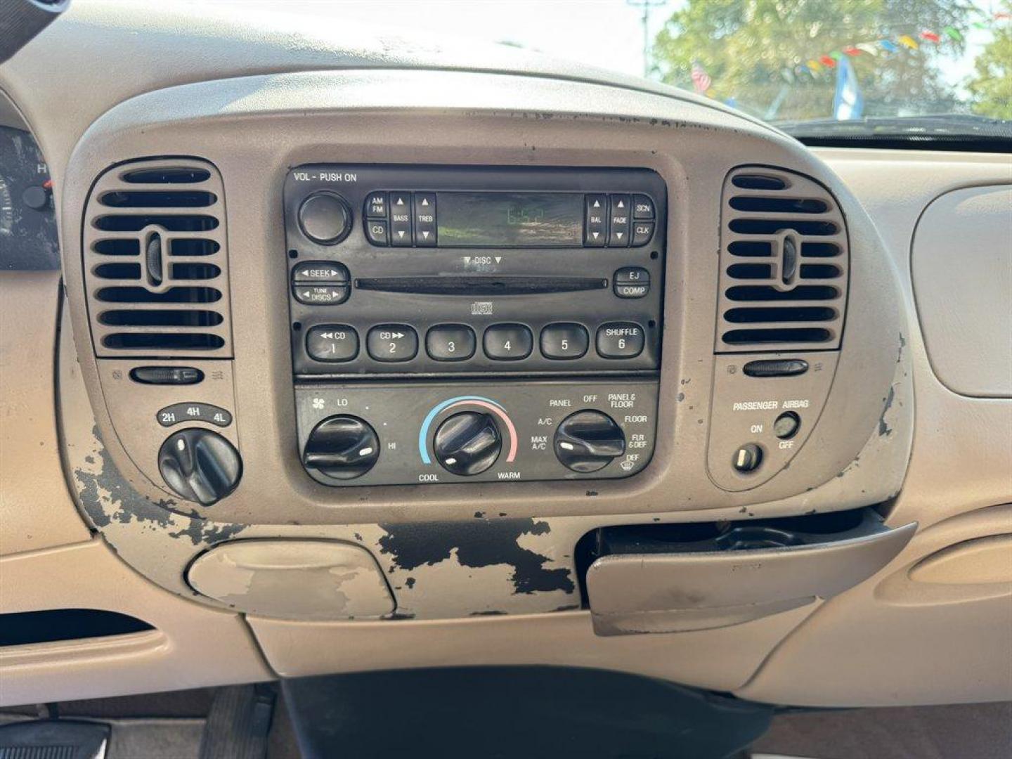 1999 Red /Tan Ford F150 (1FTRX18W0XN) with an 4.6l V8 EFI Sohc 4.6l engine, Automatic transmission, located at 745 East Steele Rd., West Columbia, SC, 29170, (803) 755-9148, 33.927212, -81.148483 - Special Internet Price! 1999 Ford F150 - Photo#12