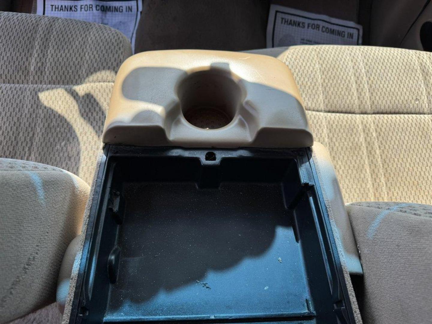 1999 Red /Tan Ford F150 (1FTRX18W0XN) with an 4.6l V8 EFI Sohc 4.6l engine, Automatic transmission, located at 745 East Steele Rd., West Columbia, SC, 29170, (803) 755-9148, 33.927212, -81.148483 - Special Internet Price! 1999 Ford F150 - Photo#14