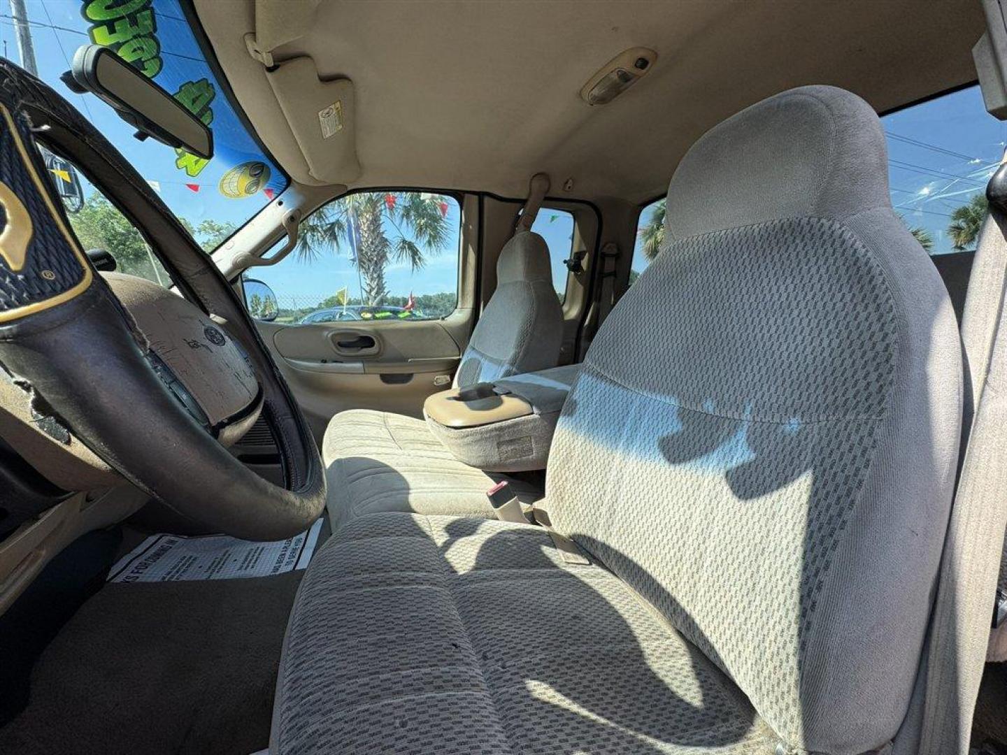 1999 Red /Tan Ford F150 (1FTRX18W0XN) with an 4.6l V8 EFI Sohc 4.6l engine, Automatic transmission, located at 745 East Steele Rd., West Columbia, SC, 29170, (803) 755-9148, 33.927212, -81.148483 - Special Internet Price! 1999 Ford F150 - Photo#18