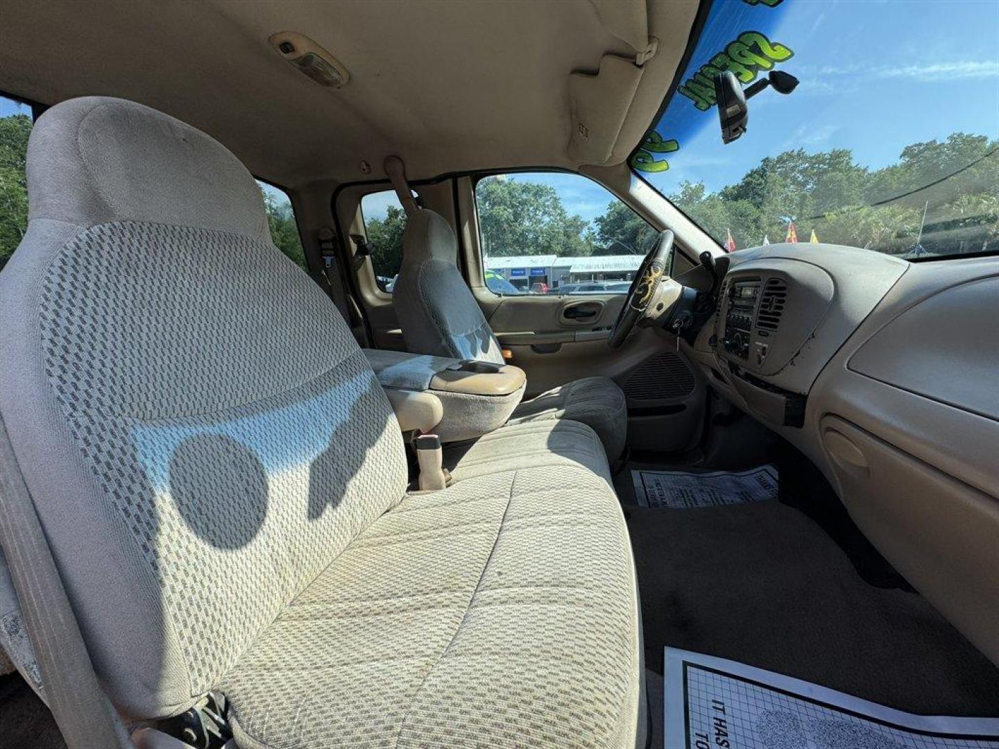 1999 Red /Tan Ford F150 (1FTRX18W0XN) with an 4.6l V8 EFI Sohc 4.6l engine, Automatic transmission, located at 745 East Steele Rd., West Columbia, SC, 29170, (803) 755-9148, 33.927212, -81.148483 - Special Internet Price! 1999 Ford F150 - Photo#24