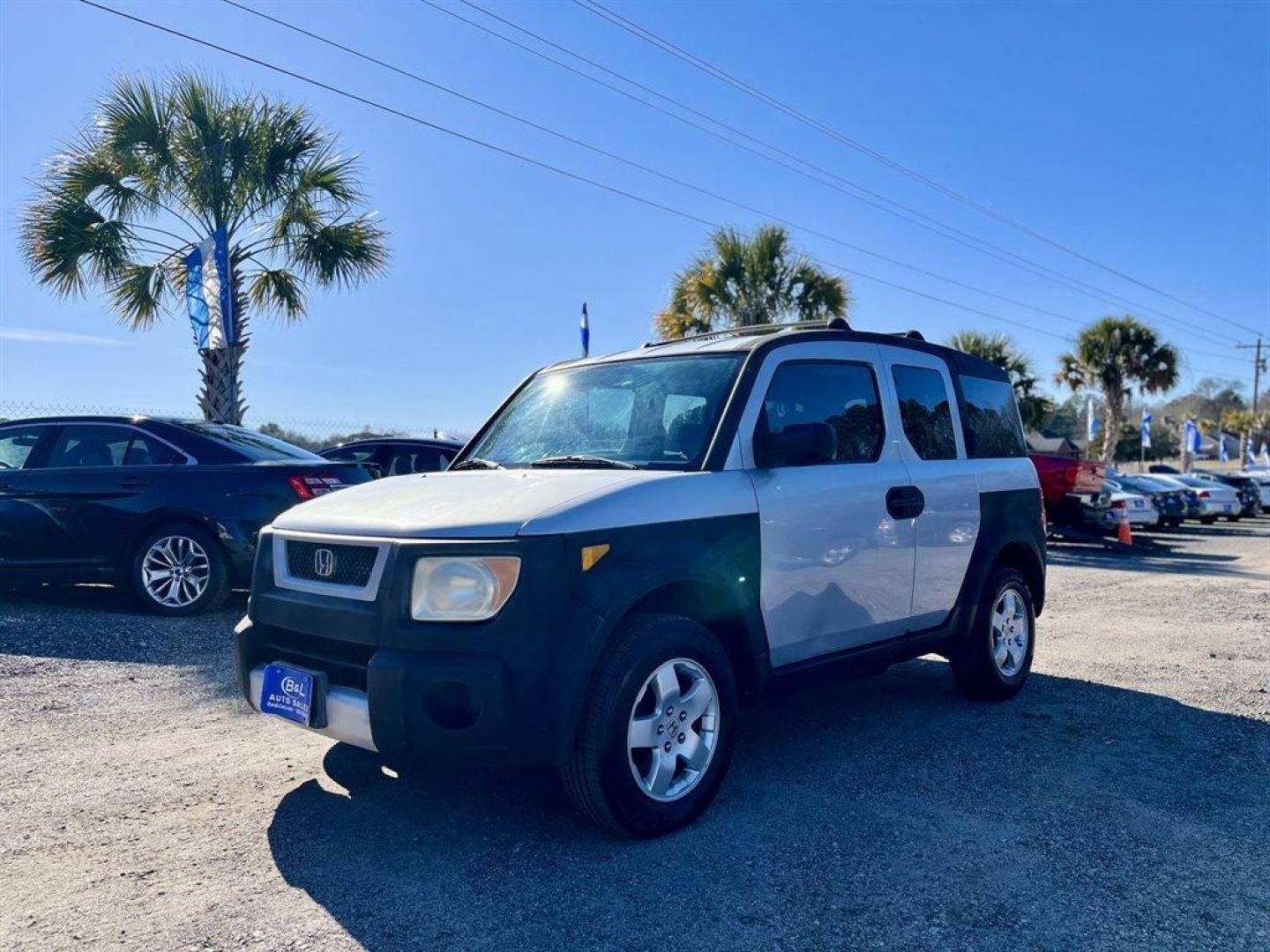 2004 Silver /Grey Honda Element (5J6YH28534L) with an 2.4l I-4 MPI Dohc 2.4l engine, Automatic transmission, located at 745 East Steele Rd., West Columbia, SC, 29170, (803) 755-9148, 33.927212, -81.148483 - Special Internet Price! 2004 Honda Element with AM/FM stereo, Air conditioning, Cruise control, Remote keyless entry, Removable 50/50 split rear seats, Clamshell tailgate, Powered windows, Powered door locks, Plus more! - Photo#0