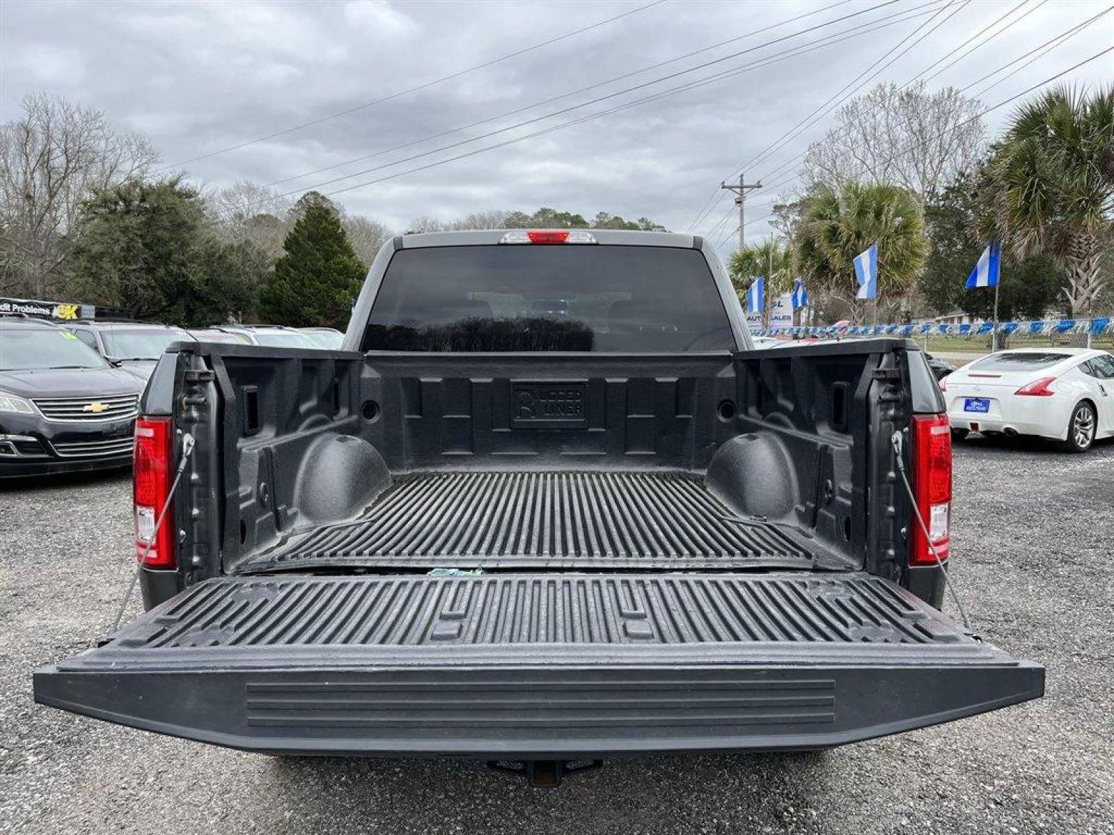 2017 Grey /Grey Ford F150 (1FTEW1EG2HF) with an 3.5l V6 DI T/C Ecoboost 3 engine, Automatic transmission, located at 745 East Steele Rd., West Columbia, SC, 29170, (803) 755-9148, 33.927212, -81.148483 - Special Internet Price-2017 Ford F150 XLT has Bluetooth, Power Windows, Cloth Interior and Seats 6 - Photo #31