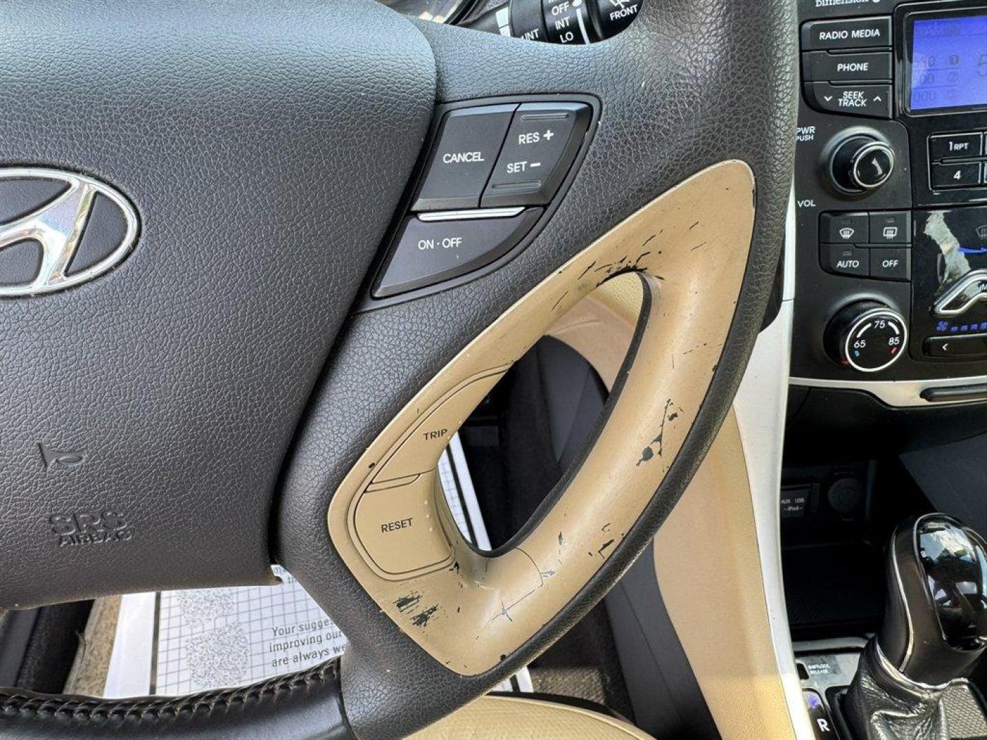 2013 White /Tan Hyundai Sonata Limited Auto (5NPEC4AC3DH) with an 2.4l I-4 DI Dohc 2.4l engine, Automatic transmission, located at 745 East Steele Rd., West Columbia, SC, 29170, (803) 755-9148, 33.927212, -81.148483 - Special Internet Price! 2013 Hyundai Sonata - Photo#9