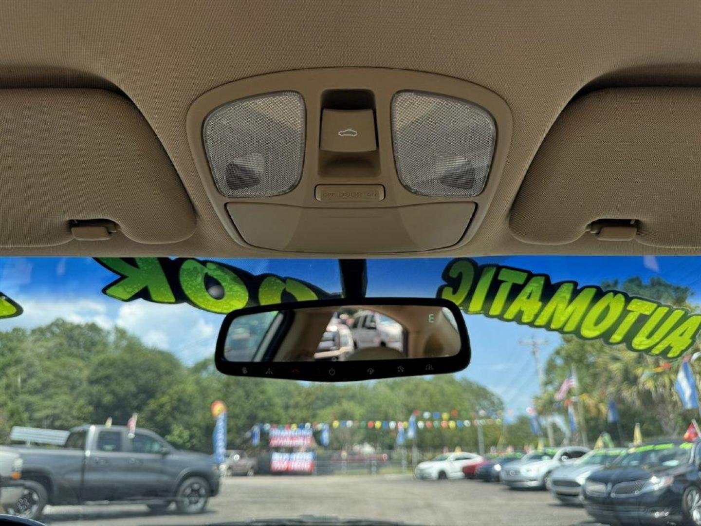 2013 White /Tan Hyundai Sonata Limited Auto (5NPEC4AC3DH) with an 2.4l I-4 DI Dohc 2.4l engine, Automatic transmission, located at 745 East Steele Rd., West Columbia, SC, 29170, (803) 755-9148, 33.927212, -81.148483 - Special Internet Price! 2013 Hyundai Sonata - Photo#17