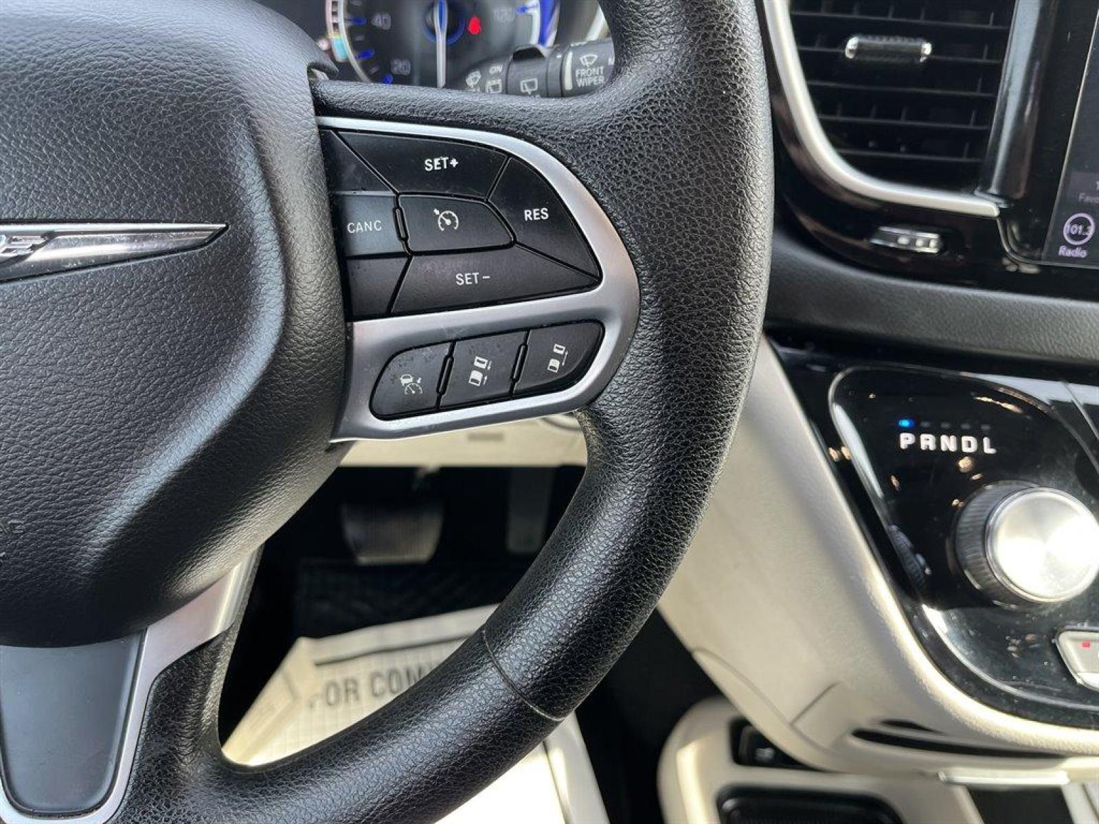 2019 Grey /Black Chrysler Pacifica (2C4RC1FG0KR) with an 3.6l V6 MPI Dohc 3.6l engine, Automatic transmission, located at 745 East Steele Rd., West Columbia, SC, 29170, (803) 755-9148, 33.927212, -81.148483 - Special Internet Price - 2019 Chrysler Pacifica with 3rd row seating, captain seats, bluetooth, navigation, powered windows, black cloth seating, plus more! - Photo #7