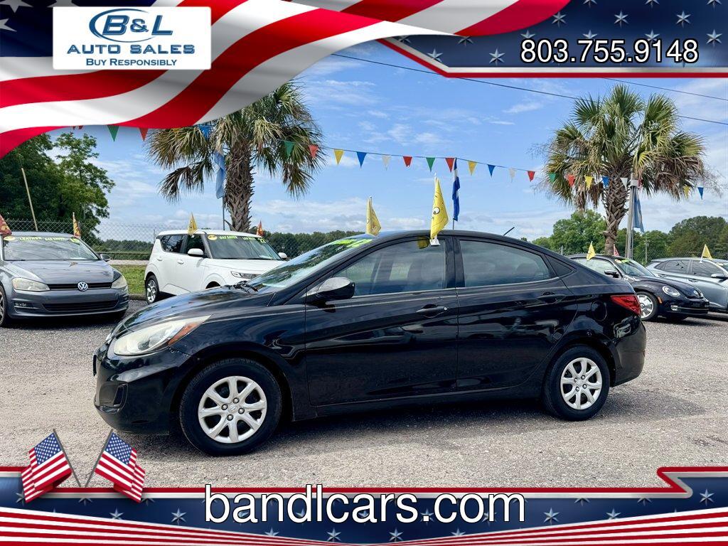 2012 Hyundai Accent GLS 4-Door 6-Speed Automatic's photo
