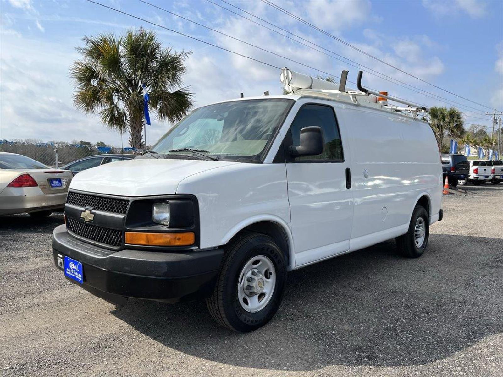 2011 White /Tan Chevrolet G2500 Vans (1GCWGFCB6B1) with an 6.0l V8 SFI CNG/GAS 6.0l engine, Automatic transmission, located at 745 East Steele Rd., West Columbia, SC, 29170, (803) 755-9148, 33.927212, -81.148483 - Special Internet Price! 2011 Chevrolet G2500! Ran by CNG fuel also known as compressed natural gas. This is an eco-friendly alternative to gasoline. - Photo #0