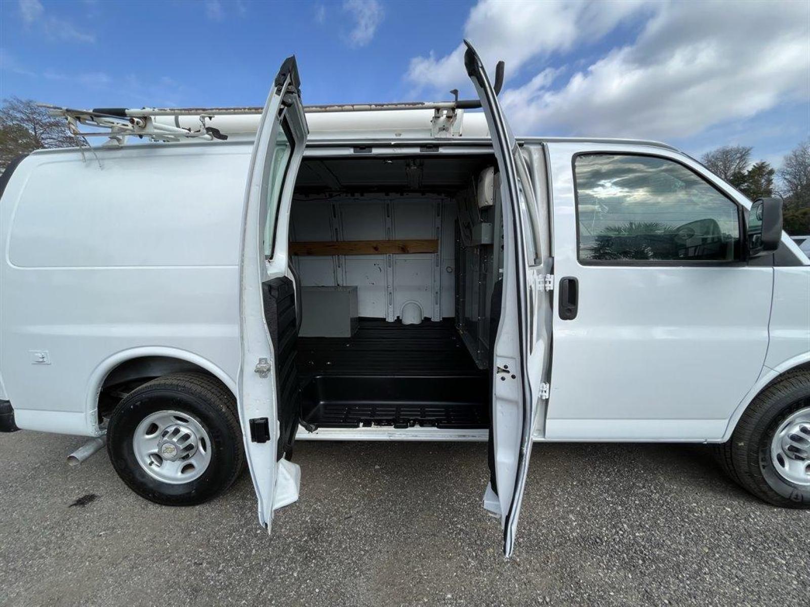 2011 White /Tan Chevrolet G2500 Vans (1GCWGFCB6B1) with an 6.0l V8 SFI CNG/GAS 6.0l engine, Automatic transmission, located at 745 East Steele Rd., West Columbia, SC, 29170, (803) 755-9148, 33.927212, -81.148483 - Special Internet Price! 2011 Chevrolet G2500! Ran by CNG fuel also known as compressed natural gas. This is an eco-friendly alternative to gasoline. - Photo #15