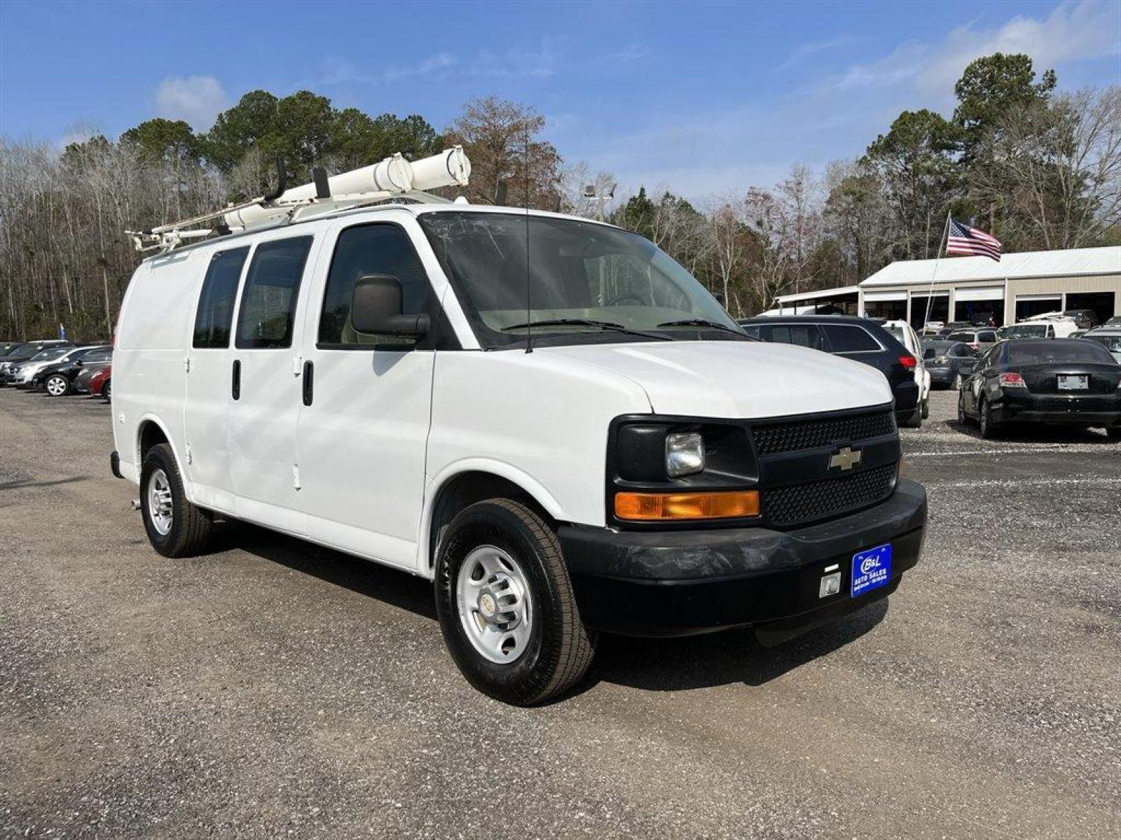 2011 White /Tan Chevrolet G2500 Vans (1GCWGFCB6B1) with an 6.0l V8 SFI CNG/GAS 6.0l engine, Automatic transmission, located at 745 East Steele Rd., West Columbia, SC, 29170, (803) 755-9148, 33.927212, -81.148483 - Special Internet Price! 2011 Chevrolet G2500! Ran by CNG fuel also known as compressed natural gas. This is an eco-friendly alternative to gasoline. - Photo #4