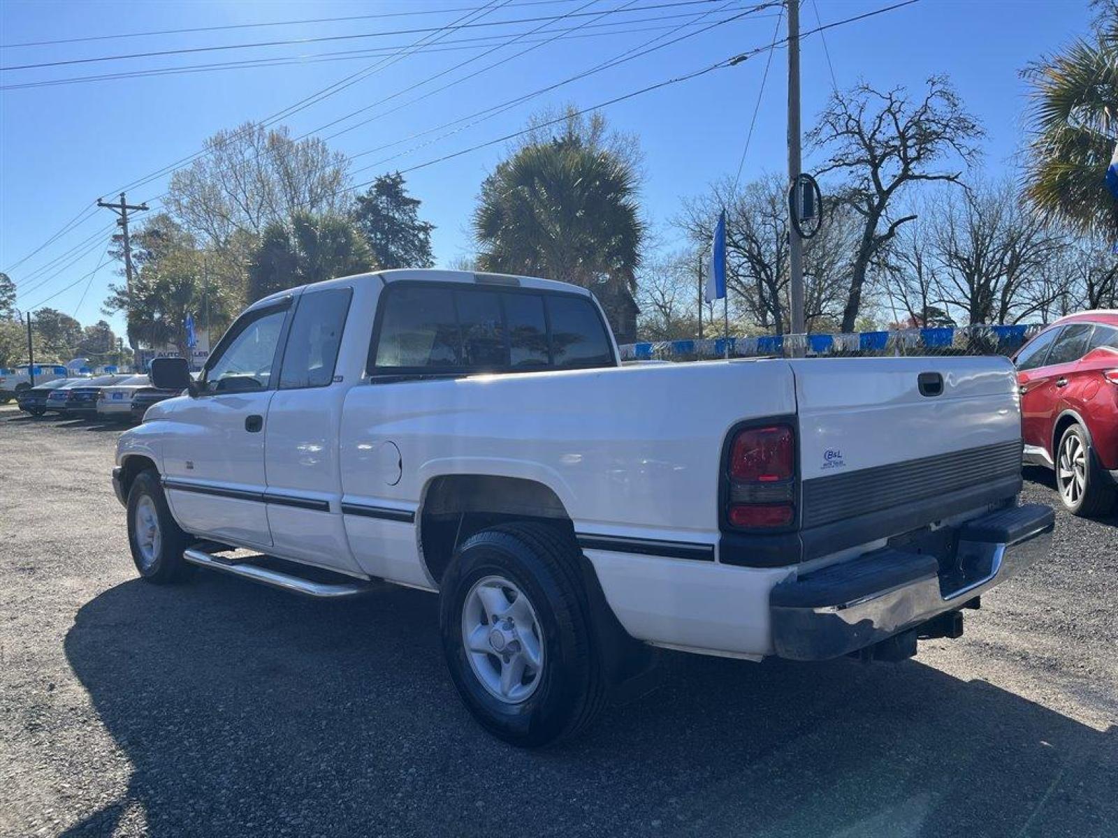 1997 White /Grey Dodge RAM 1500 (3B7HC13Z0VG) with an 5.9l V8 MPI 5.9l engine, Automatic transmission, located at 745 East Steele Rd., West Columbia, SC, 29170, (803) 755-9148, 33.927212, -81.148483 - Special Internet Price! 1997 Dodge Ram 1500 with powered windows, rear bench seat, cruise control, plus more! - Photo #1
