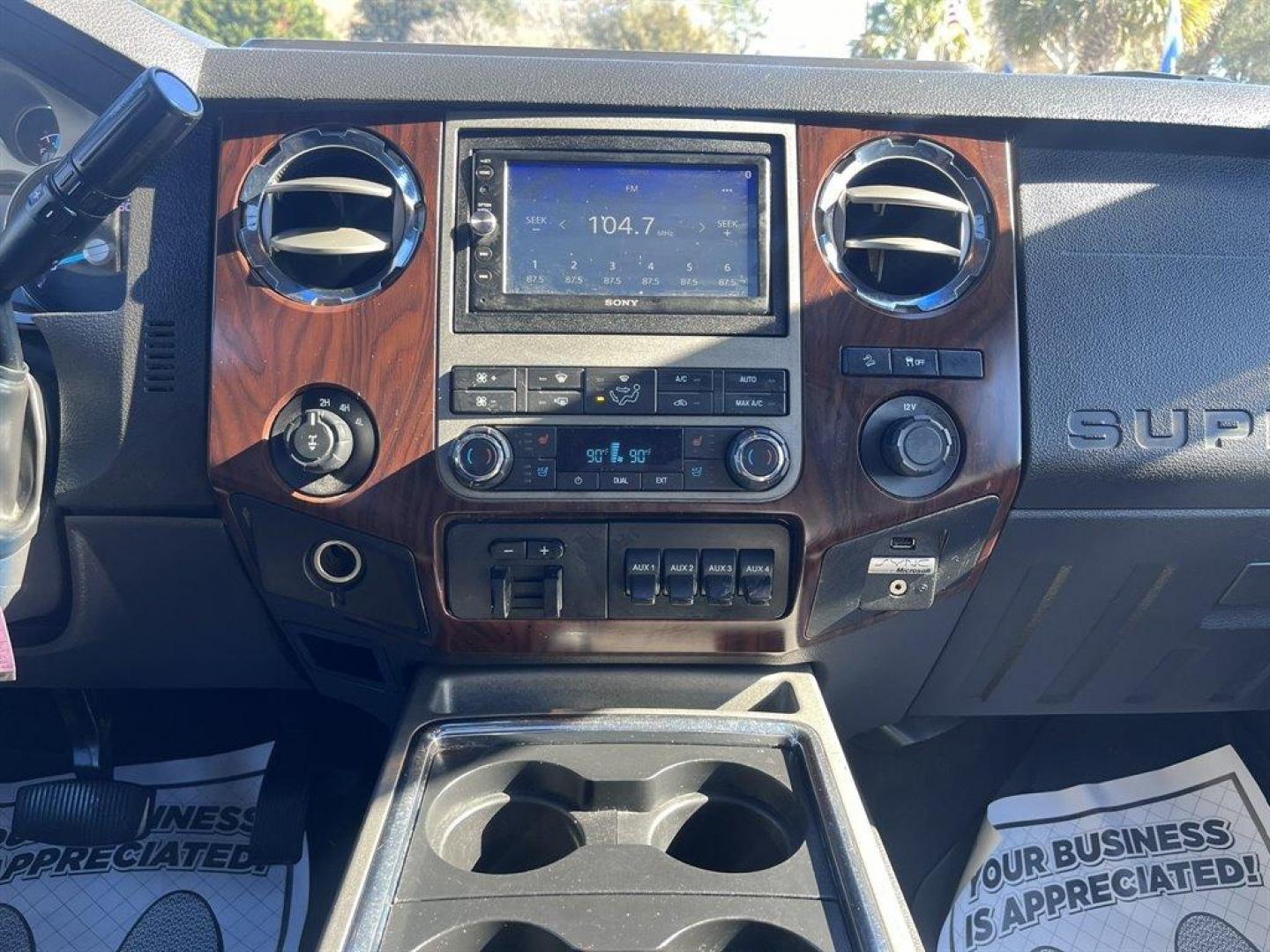 2012 Grey /Black Ford F250sd (1FT7W2BTXCE) with an 6.7l V8 DI OHC Tdsl 6.7l engine, Automatic transmission, located at 745 East Steele Rd., West Columbia, SC, 29170, (803) 755-9148, 33.927212, -81.148483 - Special Internet Price! 2012 Ford F250SD with Bluetooth, AM/FM stereo radio, Backup Camera, Sunroof, Air conditioning, Keyless entry, Powered running boards, Leather interior, Tailgate step, Powered driver seat, Powered windows, Powered door locks, Plus more! - Photo#10