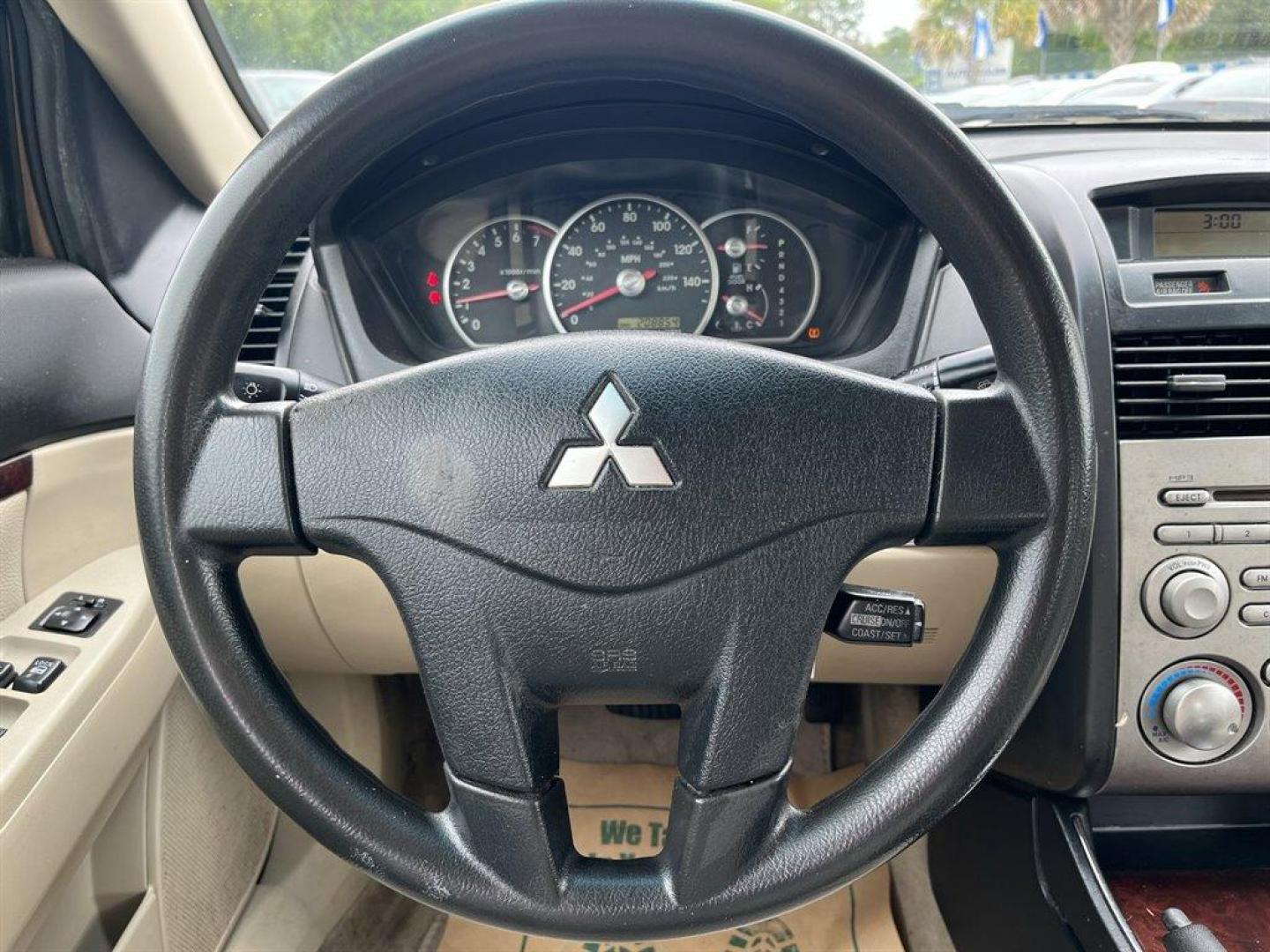 2009 Gold /Tan Mitsubishi Galant ES (4A3AB36F79E) with an 2.4l I-4 MPI Sohc 2.4l engine, Automatic transmission, located at 745 East Steele Rd., West Columbia, SC, 29170, (803) 755-9148, 33.927212, -81.148483 - Special Internet Price! BUY HERE, PAY HERE - $680 DOWN PAYMENT! 2009 Mitsubishi Galant with Cloth interior, Cruise control, Remote keyless entry, Powered door locks, Powered windows, Plus more! - Photo#5