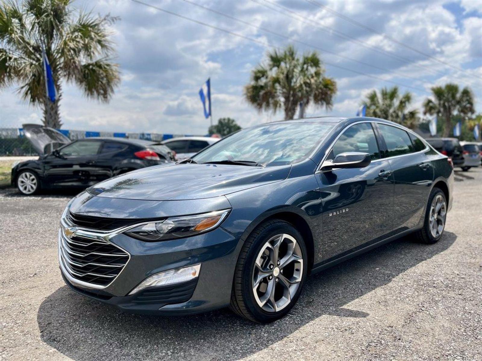 2020 Grey /Black Chevrolet Malibu LT (1G1ZD5ST8LF) with an 1.5l I-4 DI Dohc T/C 1.5l engine, Automatic transmission, located at 745 East Steele Rd., West Columbia, SC, 29170, (803) 755-9148, 33.927212, -81.148483 - Special Internet Price! 2020 Chevrolet Malibu LT with SiriusXM Radio, 8 diagonal LCD touch screen, Push to start, Bluetooth, Backup camera, Navigation, Cruise control, rear 60/40 split-folding, Remote vehicle starter system, Plus More! - Photo #0