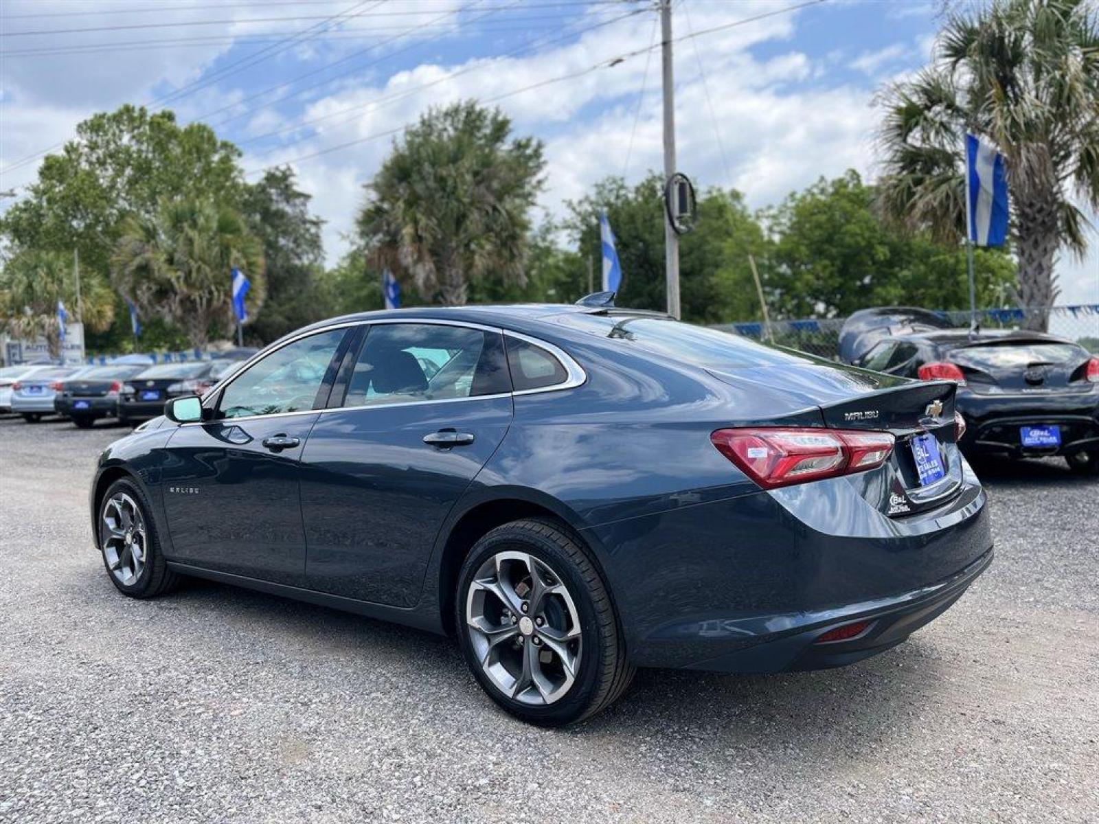 2020 Grey /Black Chevrolet Malibu LT (1G1ZD5ST8LF) with an 1.5l I-4 DI Dohc T/C 1.5l engine, Automatic transmission, located at 745 East Steele Rd., West Columbia, SC, 29170, (803) 755-9148, 33.927212, -81.148483 - Special Internet Price! 2020 Chevrolet Malibu LT with SiriusXM Radio, 8 diagonal LCD touch screen, Push to start, Bluetooth, Backup camera, Navigation, Cruise control, rear 60/40 split-folding, Remote vehicle starter system, Plus More! - Photo #1