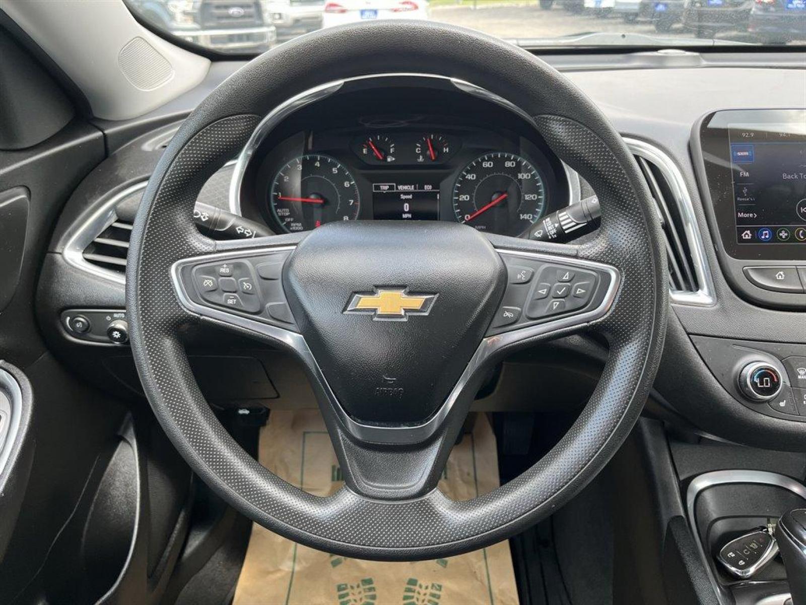 2020 Grey /Black Chevrolet Malibu LT (1G1ZD5ST8LF) with an 1.5l I-4 DI Dohc T/C 1.5l engine, Automatic transmission, located at 745 East Steele Rd., West Columbia, SC, 29170, (803) 755-9148, 33.927212, -81.148483 - Special Internet Price! 2020 Chevrolet Malibu LT with SiriusXM Radio, 8 diagonal LCD touch screen, Push to start, Bluetooth, Backup camera, Navigation, Cruise control, rear 60/40 split-folding, Remote vehicle starter system, Plus More! - Photo #5
