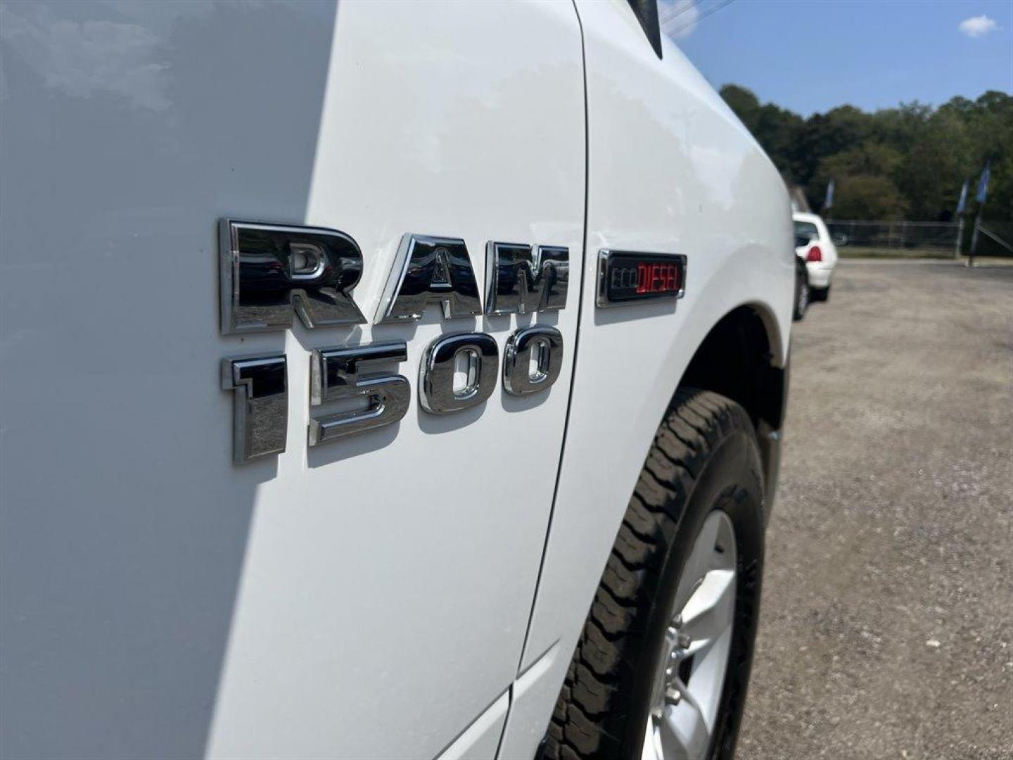 2016 White /Grey Ram 1500 (1C6RR6KM4GS) with an 3.0l V6 DI Dohc Tdsl 3.0l engine, Automatic transmission, located at 745 East Steele Rd., West Columbia, SC, 29170, (803) 755-9148, 33.927212, -81.148483 - Special Internet Price! 2016 Ram 1500 with Radio with Seek-Scan, Backup camera, Manual Air Conditioning, Cruise Control with Steering Wheel Controls, Rear 40/20/40 Split Bench Seat, Powered windows, Powered door locks, Plus more! - Photo#27