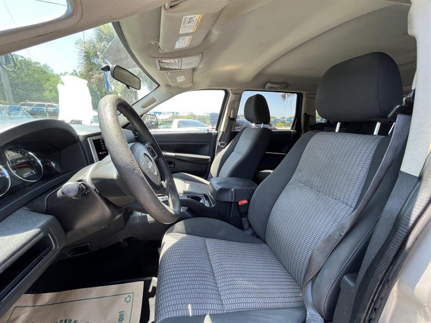 2008 Silver /Grey Jeep Grand Cherokee Laredo 4WD (1J8GR48K68C) with an 3.7l V6 MPI 3.7l engine, Automatic transmission, located at 745 East Steele Rd., West Columbia, SC, 29170, (803) 755-9148, 33.927212, -81.148483 - Special Internet Price**CASH CAR** AS IS**AS IS**AS IS** - 2008 JEEP GRAND CHEROKEE - POWER SEATS, BLUETOOTH, **TRANSFER CASE JUST REPLACED, TRANSMISSION HAS LATE SHIFT BETWEEN 3 and 4. ALL OTHER SHIFTING OKAY. WOULD BE IDEL FOR AROUND TOWN DRIVING.......... - Photo#16