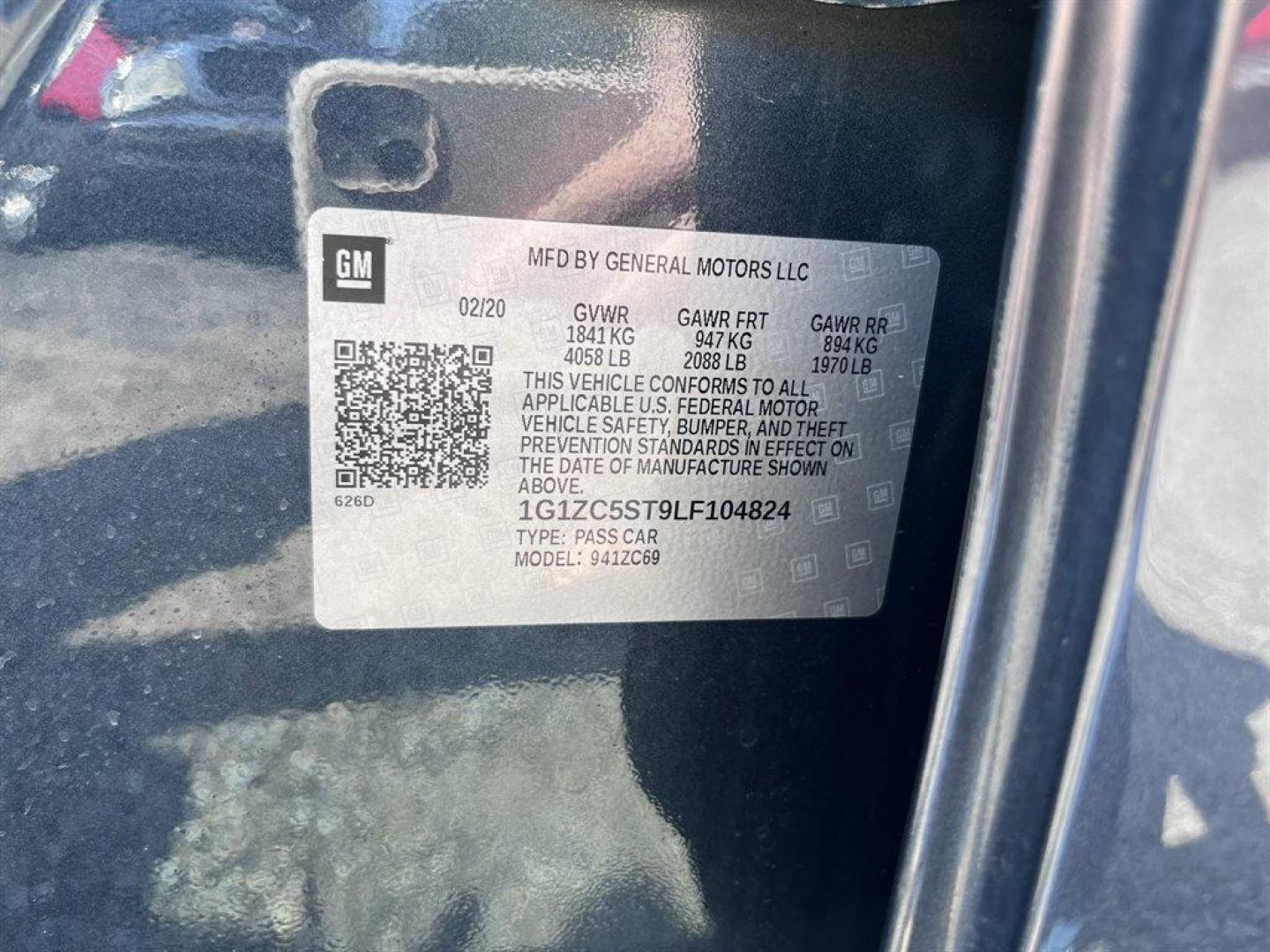 2020 Blue /Black Chevrolet Malibu (1G1ZC5ST9LF) with an 1.5l I-4 DI Dohc T/C 1.5l engine, Automatic transmission, located at 745 East Steele Rd., West Columbia, SC, 29170, (803) 755-9148, 33.927212, -81.148483 - 2020 Chevrolet Malibu LS with Bluetooth, 8 diagonal LCD touch screen, Apple CarPlay and Android Auto capable, Backup camera, Navigation, Air conditioning, Keyless Open, Steering wheel controls, mounted controls for audio, phone and cruise, Cruise control, Powered driver seat, Cloth interior, Plus mo - Photo#33