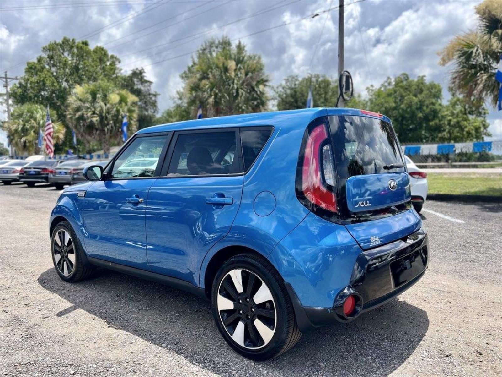 2016 Blue /Black Kia Soul (KNDJP3A55G7) with an 2.0l I-4 DI Dohc 2.0l engine, Automatic transmission, located at 745 East Steele Rd., West Columbia, SC, 29170, (803) 755-9148, 33.927212, -81.148483 - 2016 Kia Soul with AM/FM/MP3 Audio System, Bluetooth, Backup Camera, Cruise Control w/Steering Wheel Controls, Front Bucket Seats, Power Door Locks, Remote Keyless Entry, Manual Air Conditioning, 60-40 Folding Bench Rear Seat, Plus more! - Photo #1
