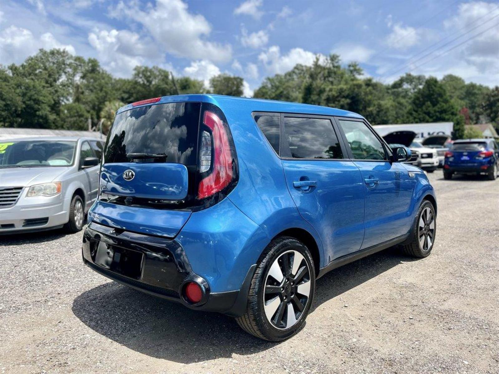 2016 Blue /Black Kia Soul (KNDJP3A55G7) with an 2.0l I-4 DI Dohc 2.0l engine, Automatic transmission, located at 745 East Steele Rd., West Columbia, SC, 29170, (803) 755-9148, 33.927212, -81.148483 - 2016 Kia Soul with AM/FM/MP3 Audio System, Bluetooth, Backup Camera, Cruise Control w/Steering Wheel Controls, Front Bucket Seats, Power Door Locks, Remote Keyless Entry, Manual Air Conditioning, 60-40 Folding Bench Rear Seat, Plus more! - Photo #2