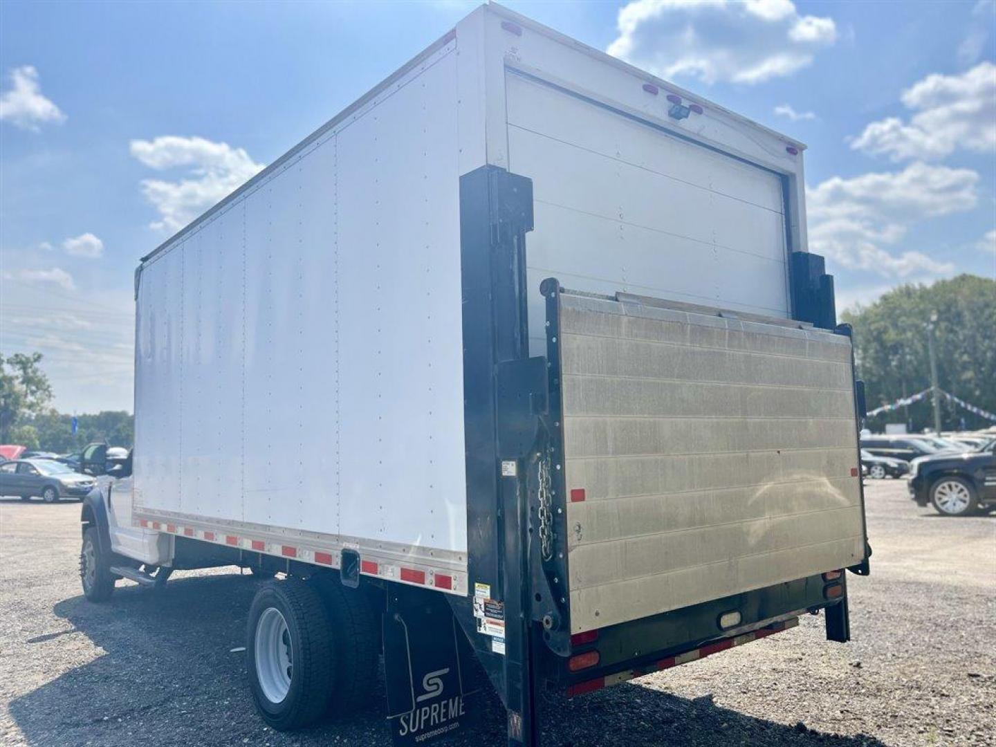 2017 White /Grey Ford F450 S/D (1FDUF4GYXHE) with an 6.8l V10 EFI Sohc 6.8l engine, Automatic transmission, located at 745 East Steele Rd., West Columbia, SC, 29170, (803) 755-9148, 33.927212, -81.148483 - MORE PHOTOS COMING SOON!!! 2017 FORD F450 - CURRENTLY IN RECONDITIONING - Photo#1