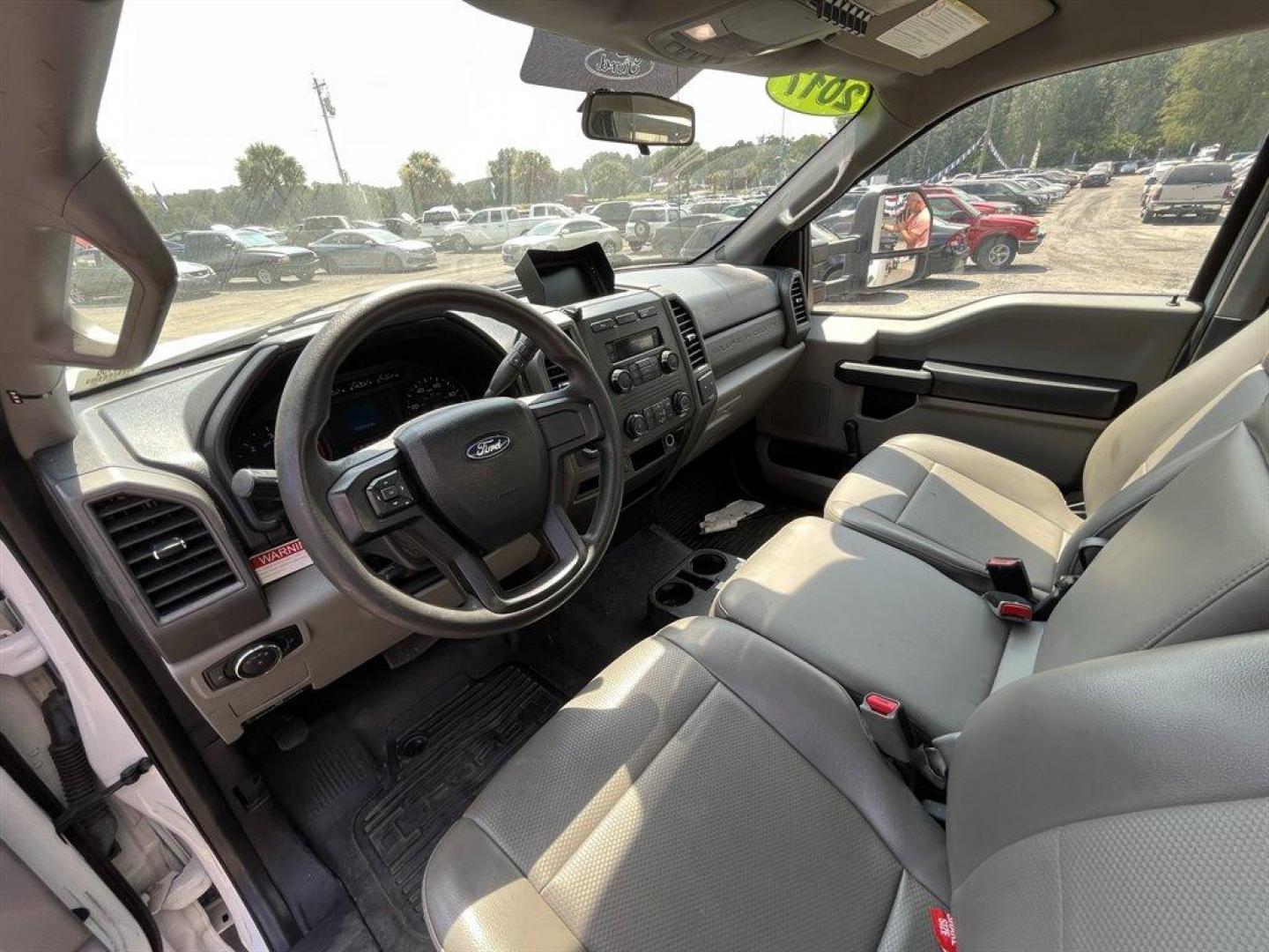 2017 White /Grey Ford F450 S/D (1FDUF4GYXHE) with an 6.8l V10 EFI Sohc 6.8l engine, Automatic transmission, located at 745 East Steele Rd., West Columbia, SC, 29170, (803) 755-9148, 33.927212, -81.148483 - MORE PHOTOS COMING SOON!!! 2017 FORD F450 - CURRENTLY IN RECONDITIONING - Photo#5