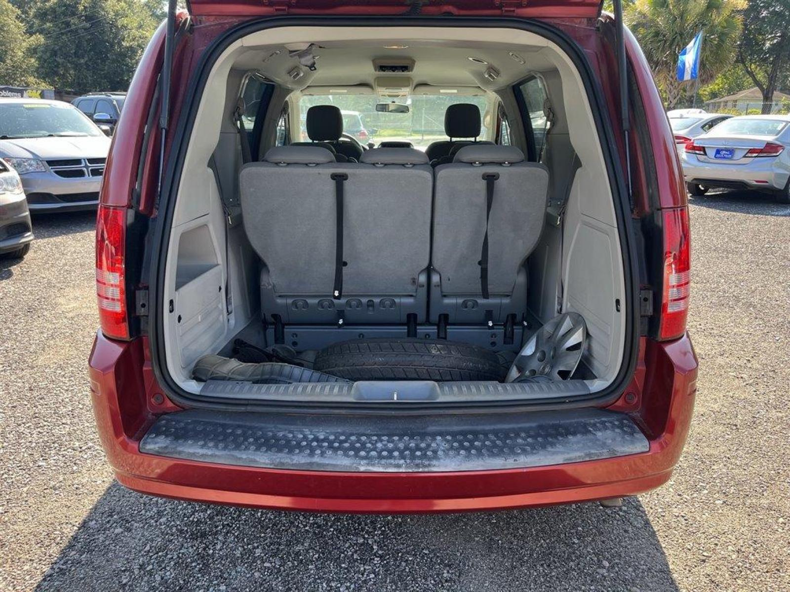 2009 Burgandy /Grey Chrysler Town and Country (2A8HR44E29R) with an 3.3l V6 SFI 3.3l engine, Automatic transmission, located at 745 East Steele Rd., West Columbia, SC, 29170, (803) 755-9148, 33.927212, -81.148483 - Special Internet Price! 2009 Chrysler Town and Country with AM/FM stereo with CD/MP3 player, AUX port, Powered windows, Cloth interior, 2nd row Stow N' Go buckets, 3rd row 60/40 fold-in-floor bench seat, Keyless entry, Plus more! - Photo #20