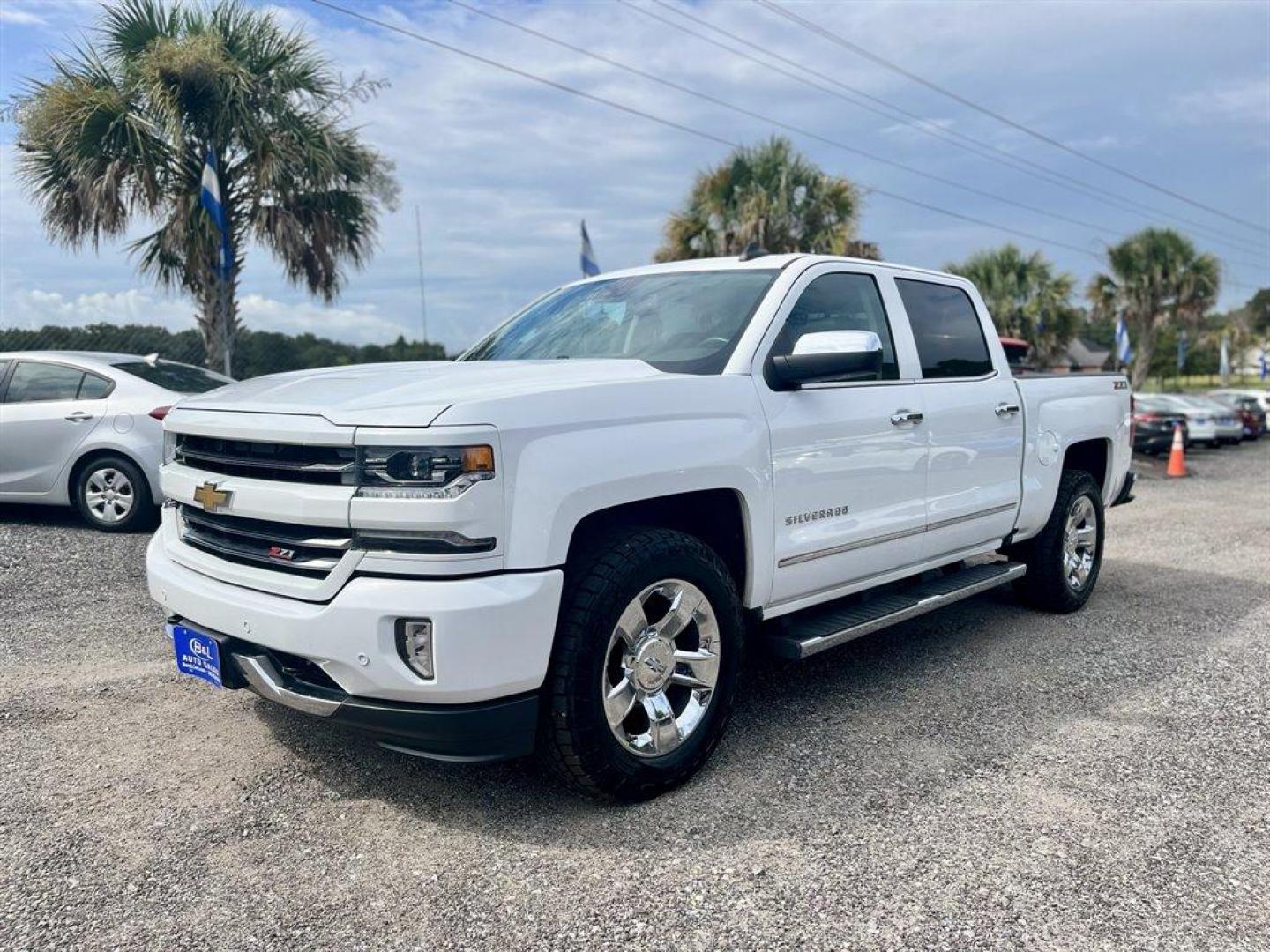 2017 White /Tan Chevrolet Silverado 1500 (3GCUKSEC8HG) with an 5.3l V8 DI VVT Flex 5.3l engine, Automatic transmission, located at 745 East Steele Rd., West Columbia, SC, 29170, (803) 755-9148, 33.927212, -81.148483 - Special Internet Price! 2017 Chevrolet Silverado 1500 LTZ with Bluetooth, SiriusXM Satellite Radio, Backup camera, Navigation, Leather Interior, Heated front seats, Air conditioning, Cruise control, Remote Keyless Entry, Powered windows, Powered door locks, Plus more! - Photo#0