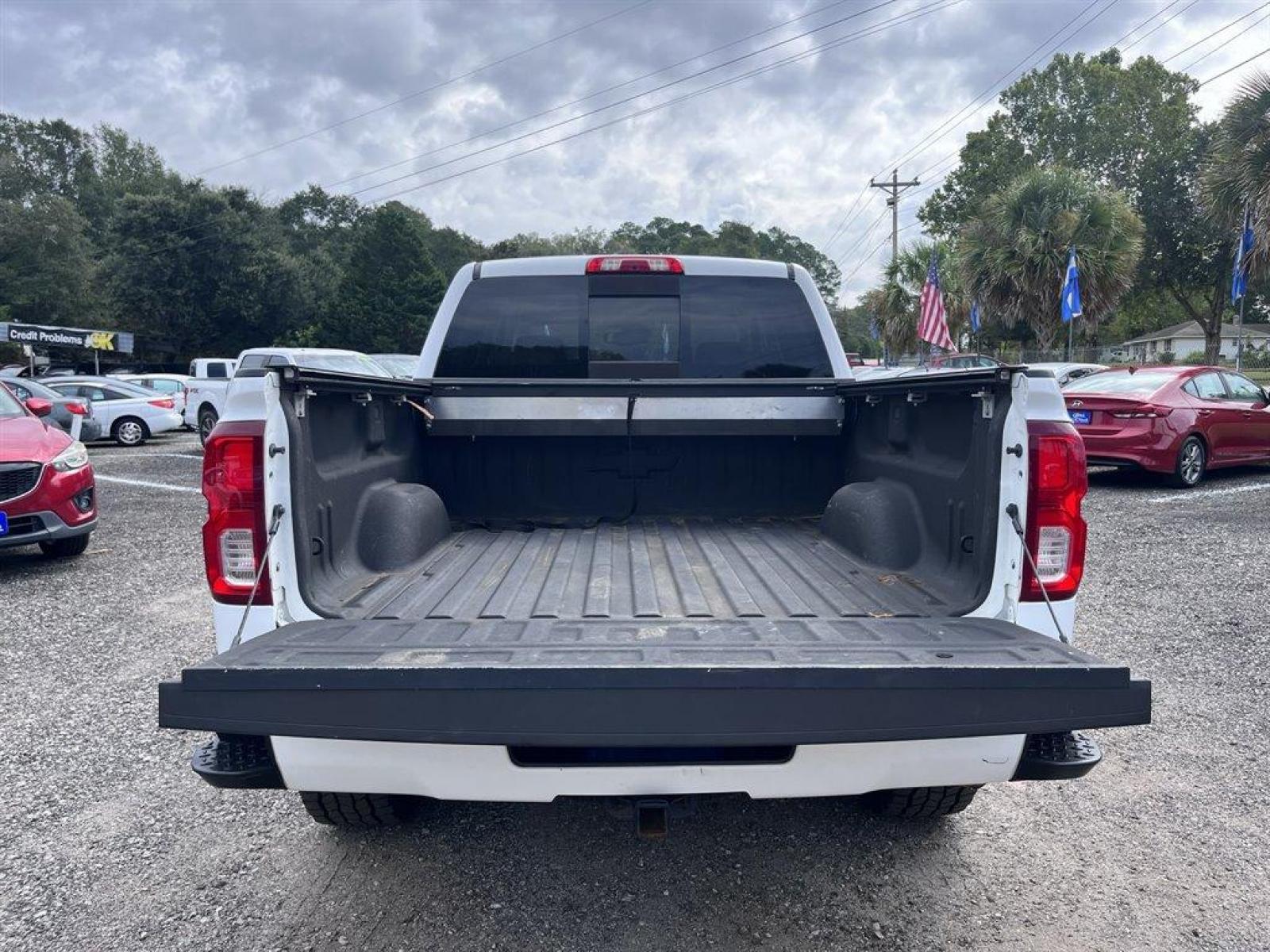 2017 White /Tan Chevrolet Silverado 1500 (3GCUKSEC8HG) with an 5.3l V8 DI VVT Flex 5.3l engine, Automatic transmission, located at 745 East Steele Rd., West Columbia, SC, 29170, (803) 755-9148, 33.927212, -81.148483 - Special Internet Price! 2017 Chevrolet Silverado 1500 LTZ with Bluetooth, SiriusXM Satellite Radio, Backup camera, Navigation, Leather Interior, Heated front seats, Air conditioning, Cruise control, Remote Keyless Entry, Powered windows, Powered door locks, Plus more! - Photo #35