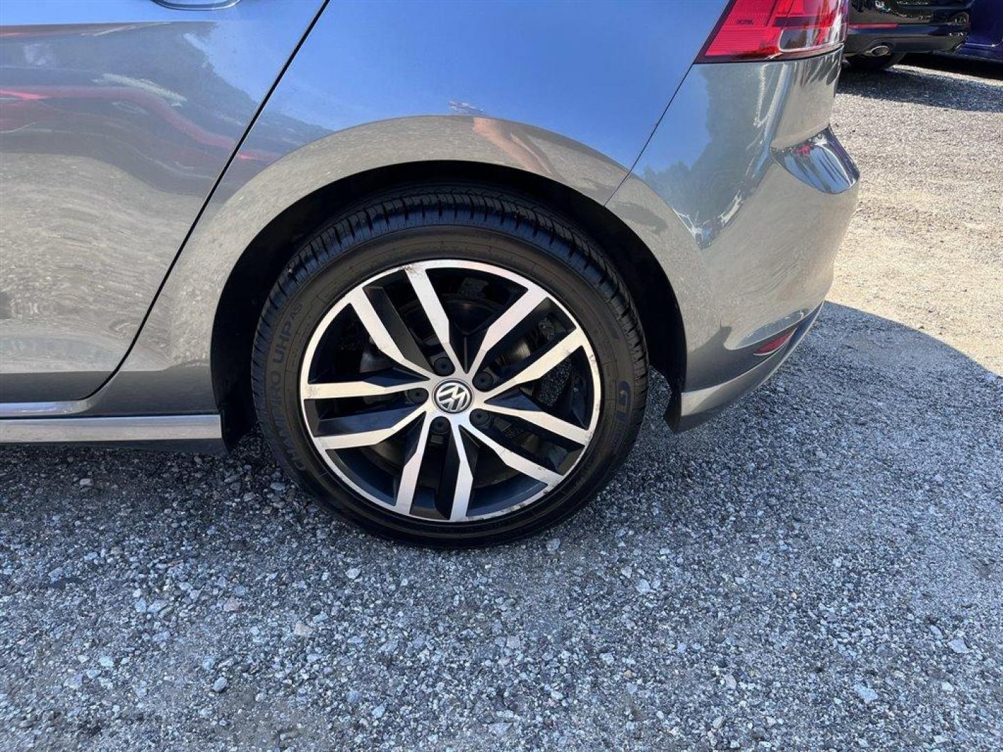 2015 Grey /Black Volkswagen Golf (3VW217AU8FM) with an 1.8l I-4 DI Dohc T/C 1.8l engine, Automatic transmission, located at 745 East Steele Rd., West Columbia, SC, 29170, (803) 755-9148, 33.927212, -81.148483 - Special Internet Price! 2015 Volkswagen Golf with Bluetooth, 5.8 Touchscreen AM/FM Audio, Backup camera, Sunroof, Leather interior, Remote Keyless Entry, Powered front seats, Manual Air Conditioning, Rear 60-40 Folding Bench, Powered windows, Powered door locks, Plus more! - Photo#37