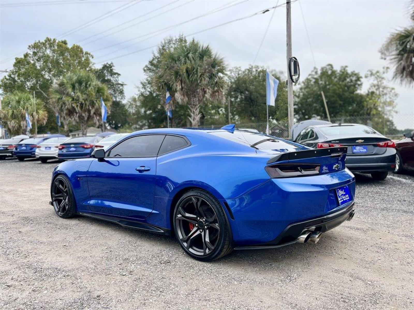2018 Blue /Black Chevrolet Camaro (1G1FE1R73J0) with an 6.2l V8 DI OHV VVT HO 6.2 engine, Manual transmission, located at 745 East Steele Rd., West Columbia, SC, 29170, (803) 755-9148, 33.927212, -81.148483 - Special Internet Price! 2018 Chevrolet Camaro 1SS with Chevrolet MyLink Radio with 8 diagonal color touch-screen, Bluetooth, SiriusXM Satellite Radio, Keyless Open Recaro front bucket seats, 6-Speed manual transmission, Aftermarket performance upgrades, 4 brand new tires, Air conditioning, Plus more - Photo #2