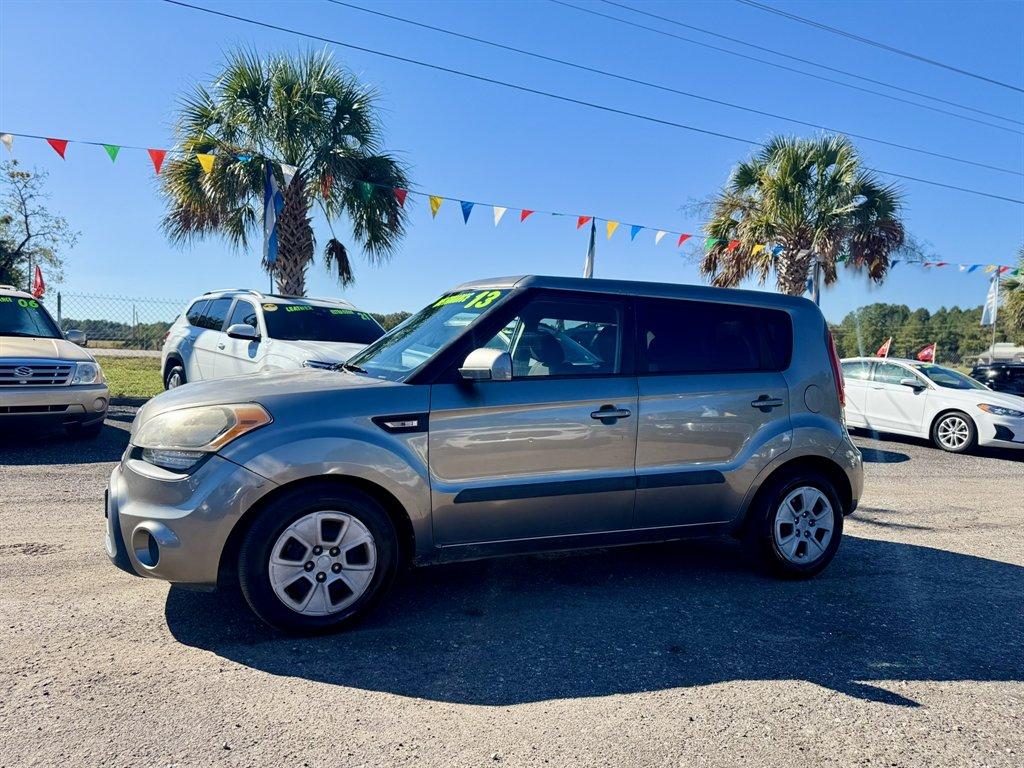 photo of 2013 Kia Soul Base
